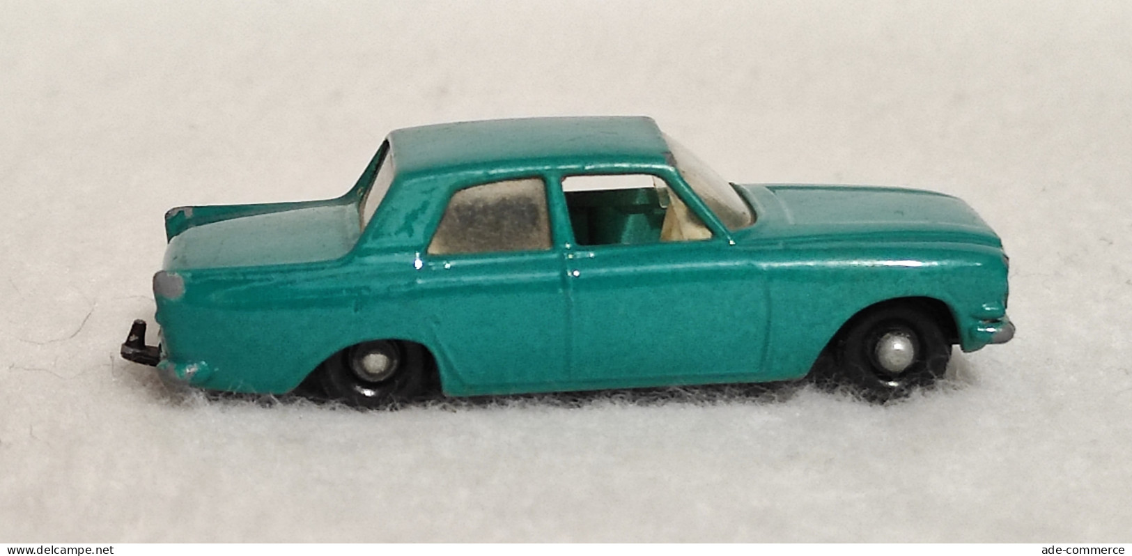 Ford Zephyr 6 By Lesney N. 33 - Made in England - Modellino