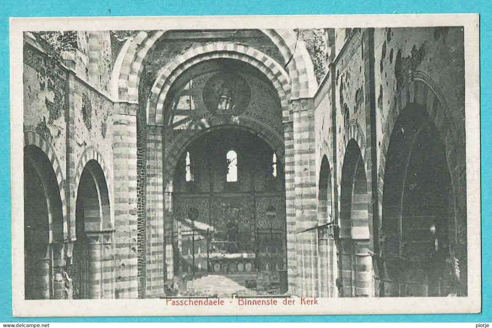 * Passendale - Passchendaele (Zonnebeke) * (uitgever A. Herman - Hoet) Binnenste Kerk, Intérieur église, Guerre, Ruines - Zonnebeke