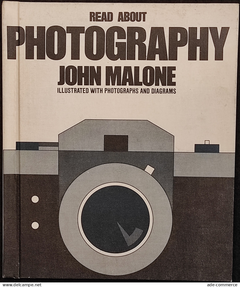 Read About Photography - J. Malone - Groiler Int. - 1971 - Fotografia