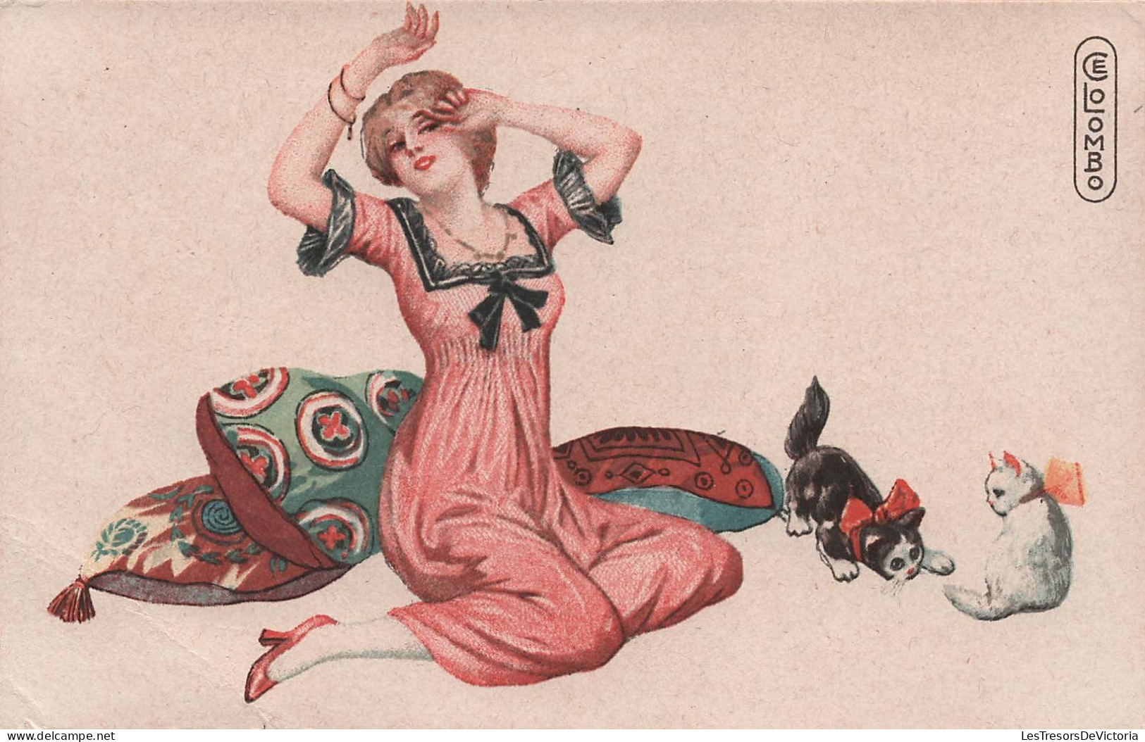 Illustrateur - Colombo - Femme Et Chats - Coussins Colorés - Carte Postale Ancienne - Colombo, E.