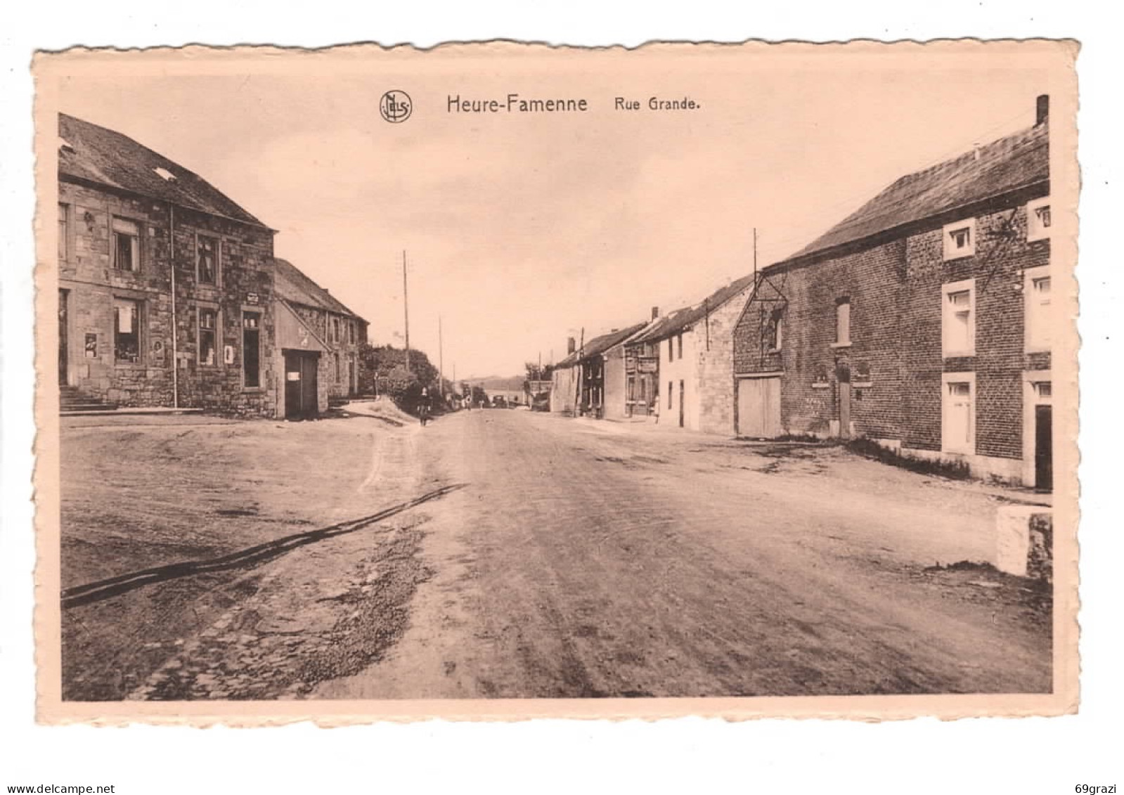 Heure En Famenne Rue Grande - Somme-Leuze