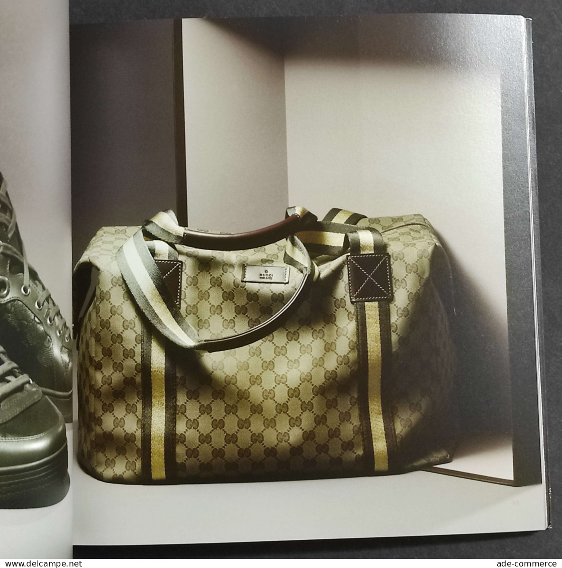Gucci - Holiday Catalog 2010 - Catalogo - Andere & Zonder Classificatie
