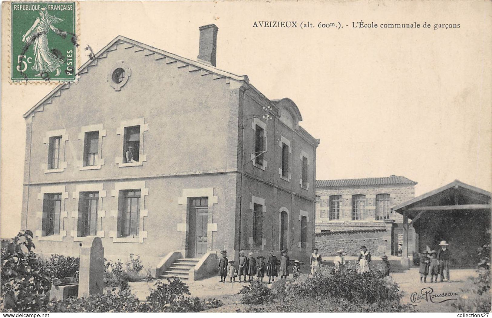 42-AVEIZIEUX- L'ECOLE COMMUNALE DE GARCONS - Autres & Non Classés