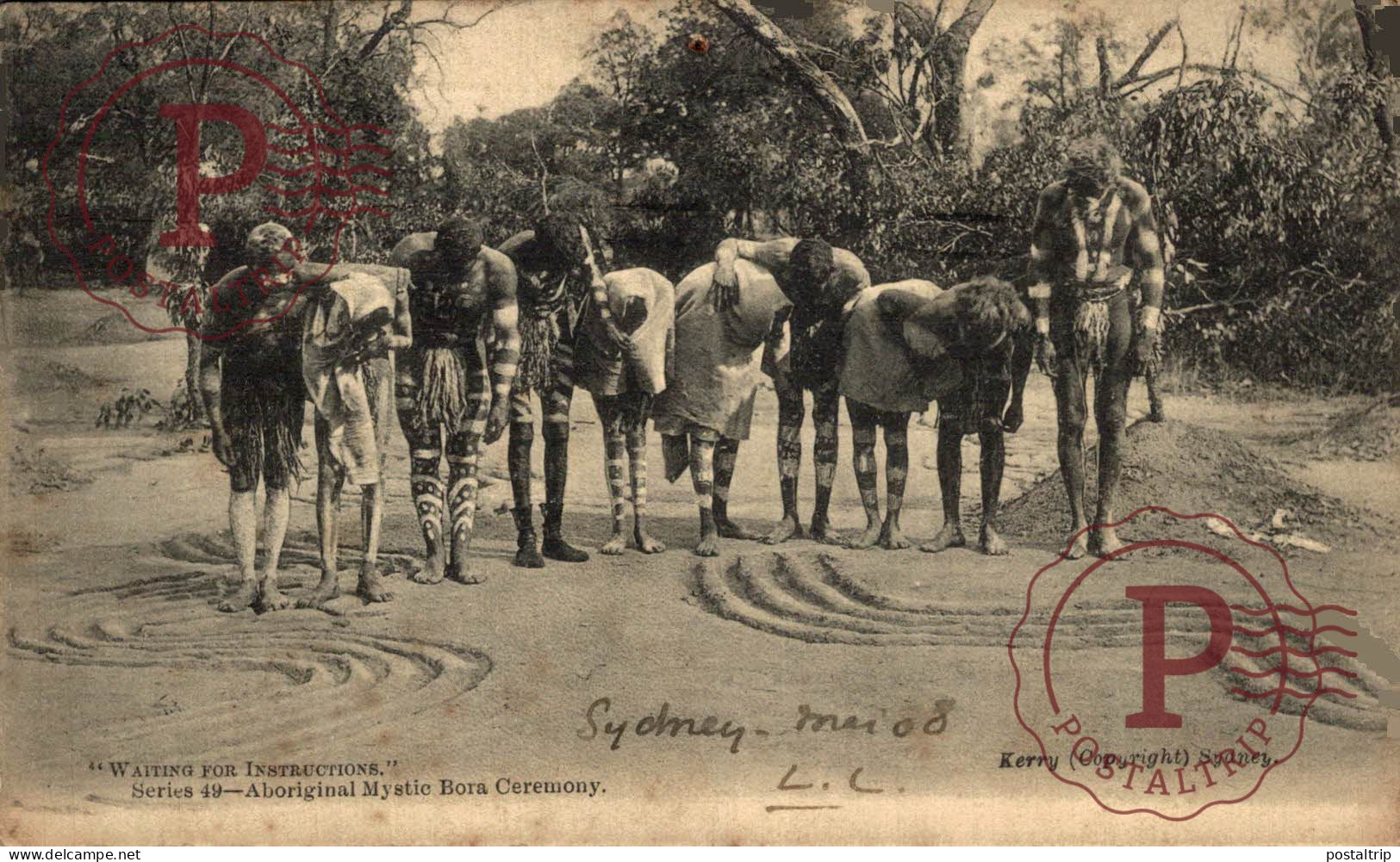 AUSTRALIA. WAITING FOR INSTRUCTIONS. ABORIGINAL MYSTIC BORA CEREMONY. - Aborigènes