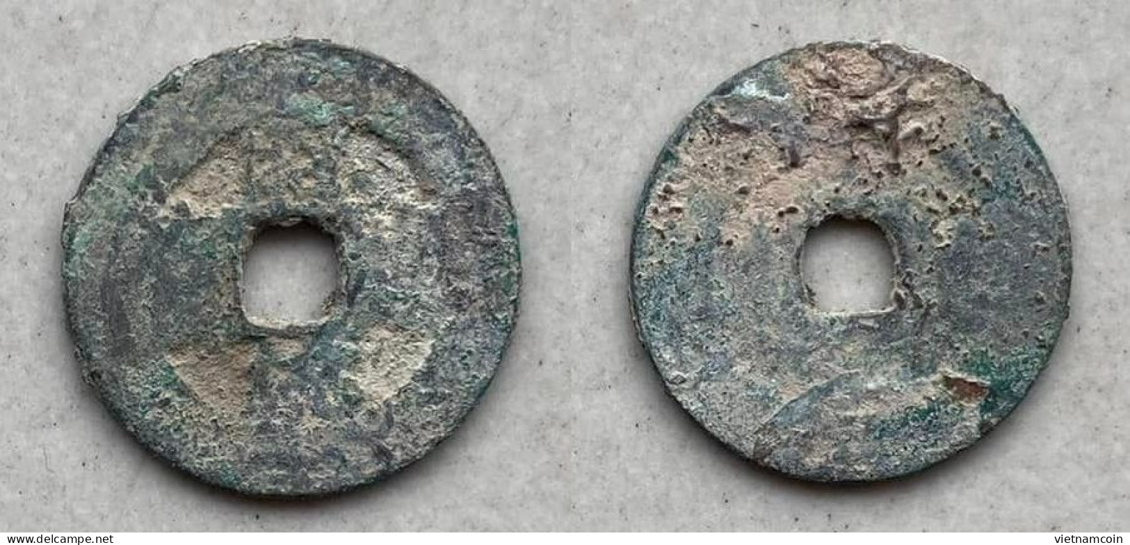 Ancient Annam Coin Chieu Thong Thong Bao (1787-1788) Rev Quang - Viêt-Nam