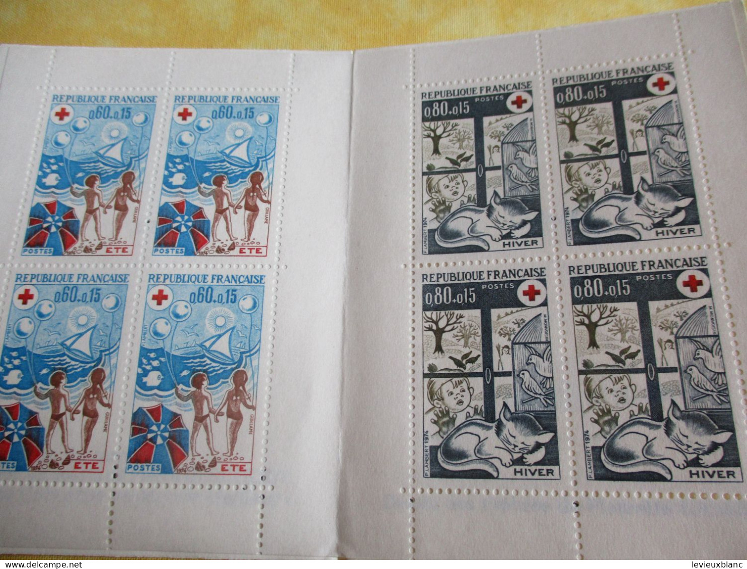 R F/Secrétariat D'Etat Aux Postes Et Télécommunications/CROIX ROUGE Française/PAU/Eté-Hiver/ 1974     TIBANTI128 - Croix-Rouge