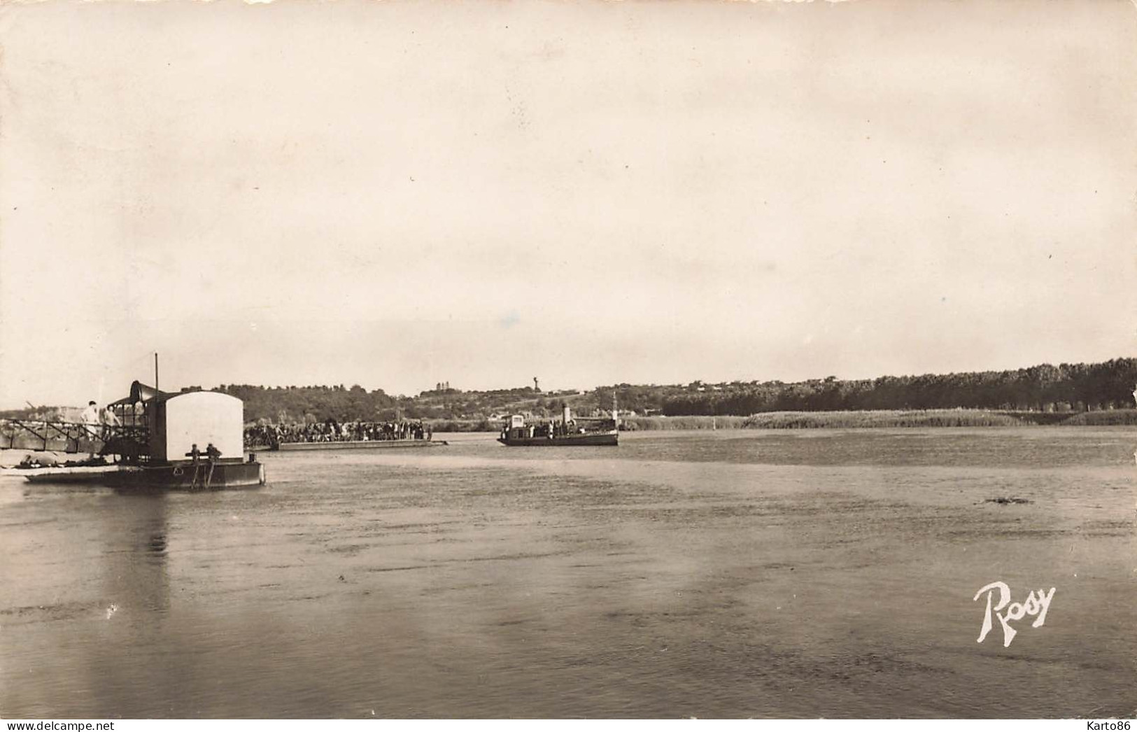 Basse Indre * Le Bac Et La Charrière * Bateau - Basse-Indre