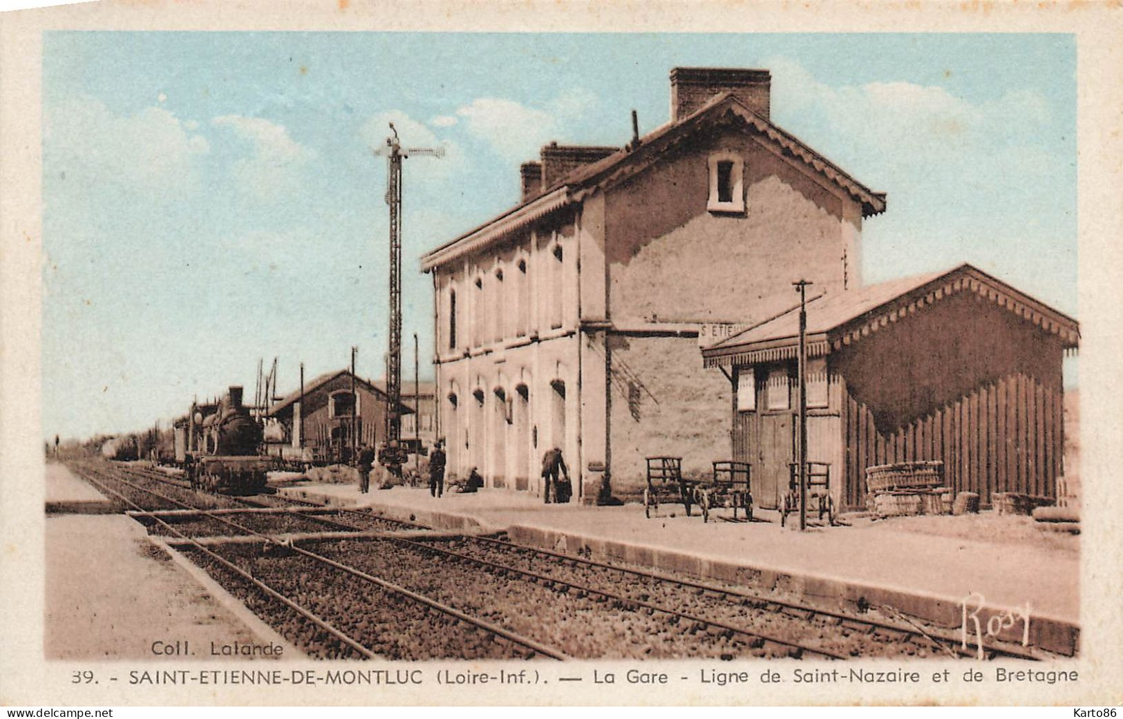 St étienne De Montluc * La Gare * Ligne De Chemin De Fer St St Nazaire Et De Bretagne - Saint Etienne De Montluc