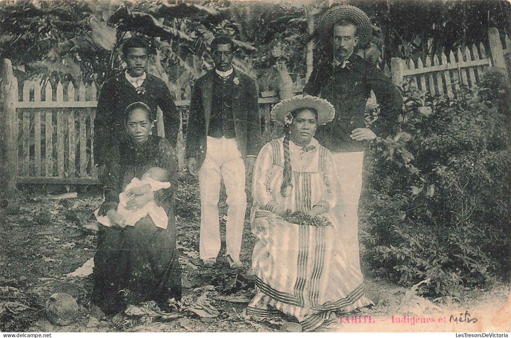 Tahiti - Indigènes Et Métis  - Chapeau  - Carte Postale Ancienne - Tahiti