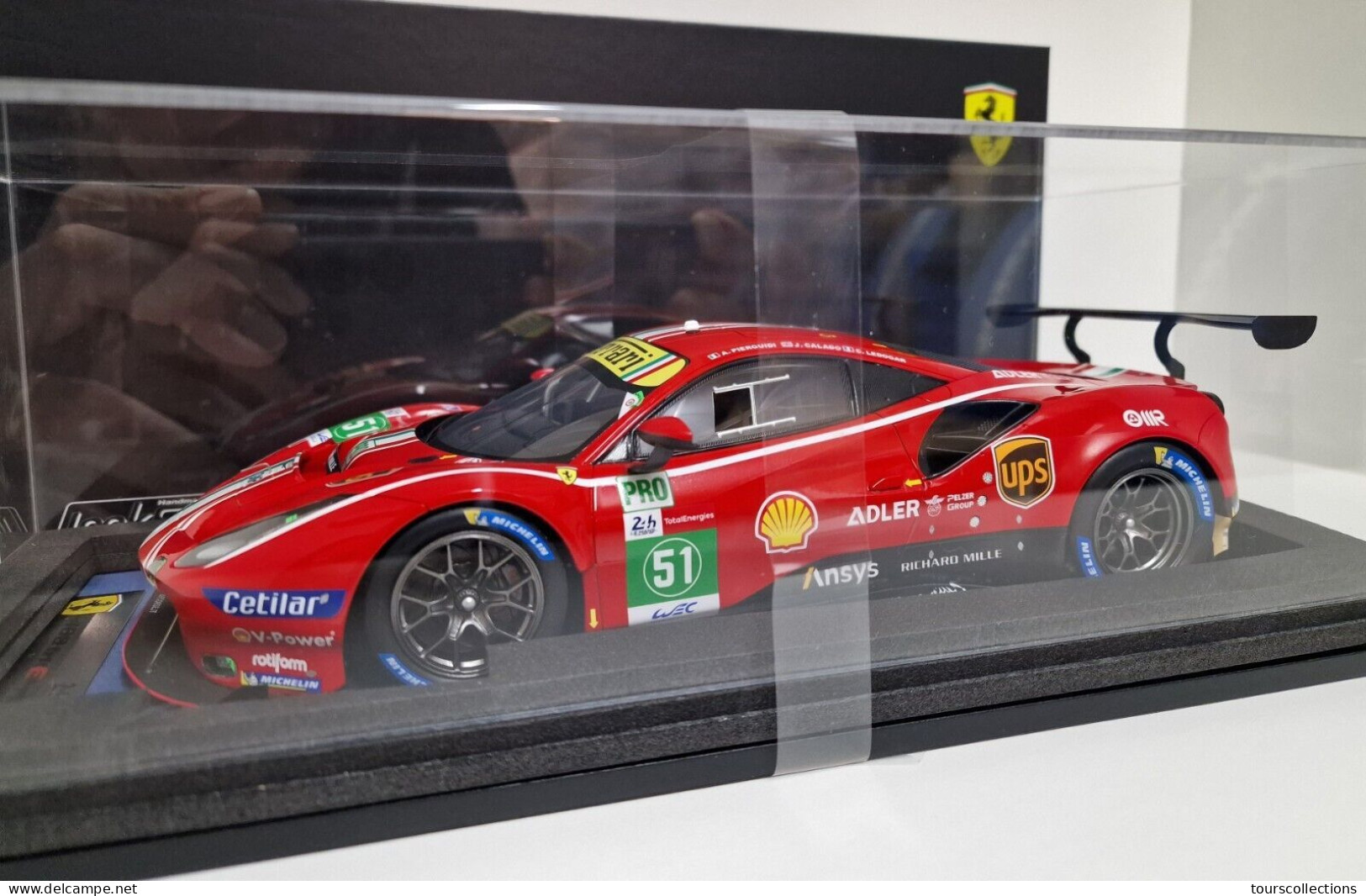 LOOKSMART 1/18 FERRARI 488 GTE AF CORSE 24H LE MANS 2021 WINNER LMGTE PRO CLASS n° 51 - Ref LS18LM027