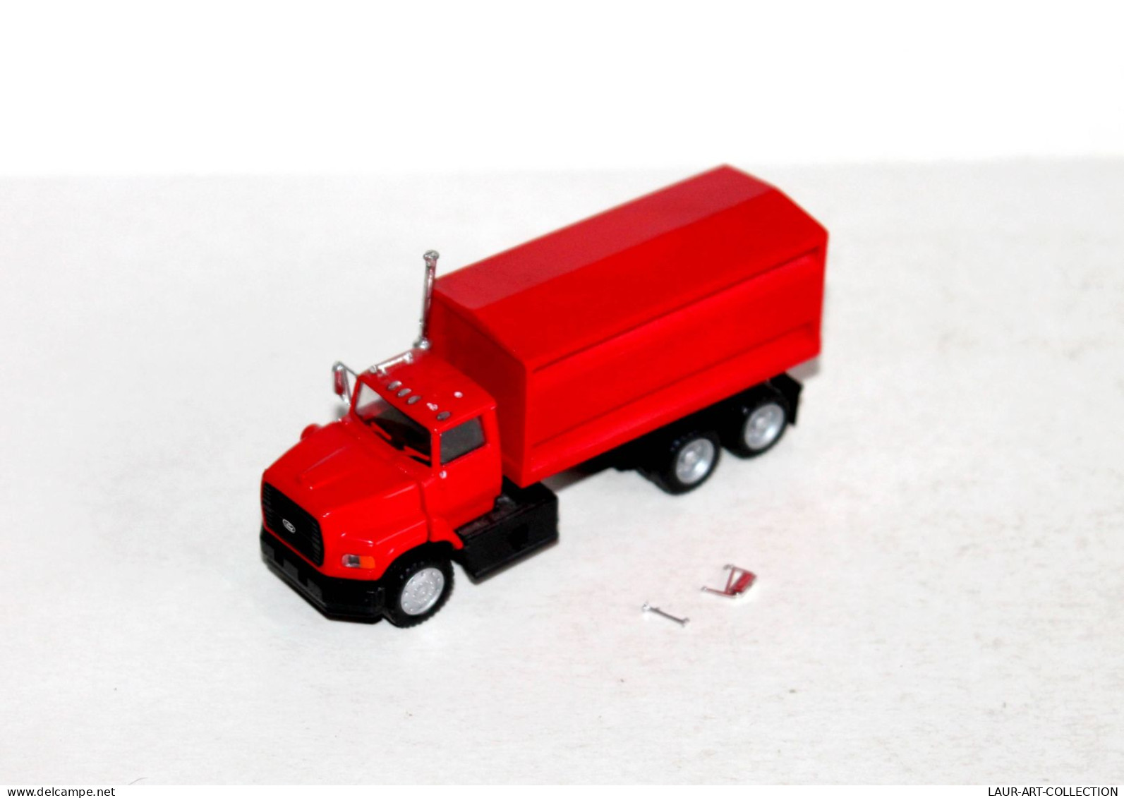 HERPA - CAMION, POIDS LOURD - TRACTEUR FORD + REMORQUE - MINIATURE 1/87e - ROUGE - AUTOMOBILE MINIATURE (1712.95) - Massstab 1:87