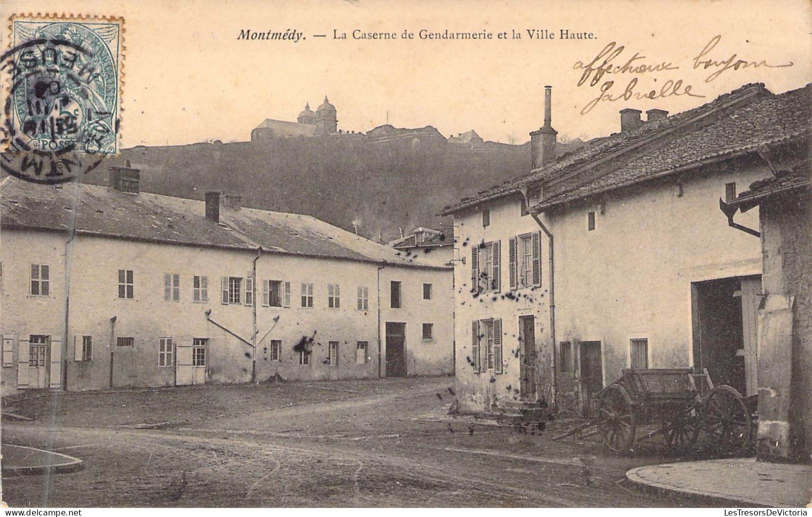 FRANCE - 55 - MONTMEDY - La Caserne De Gendarmerie Et La Ville Haute - Carte Postale Ancienne - Montmedy