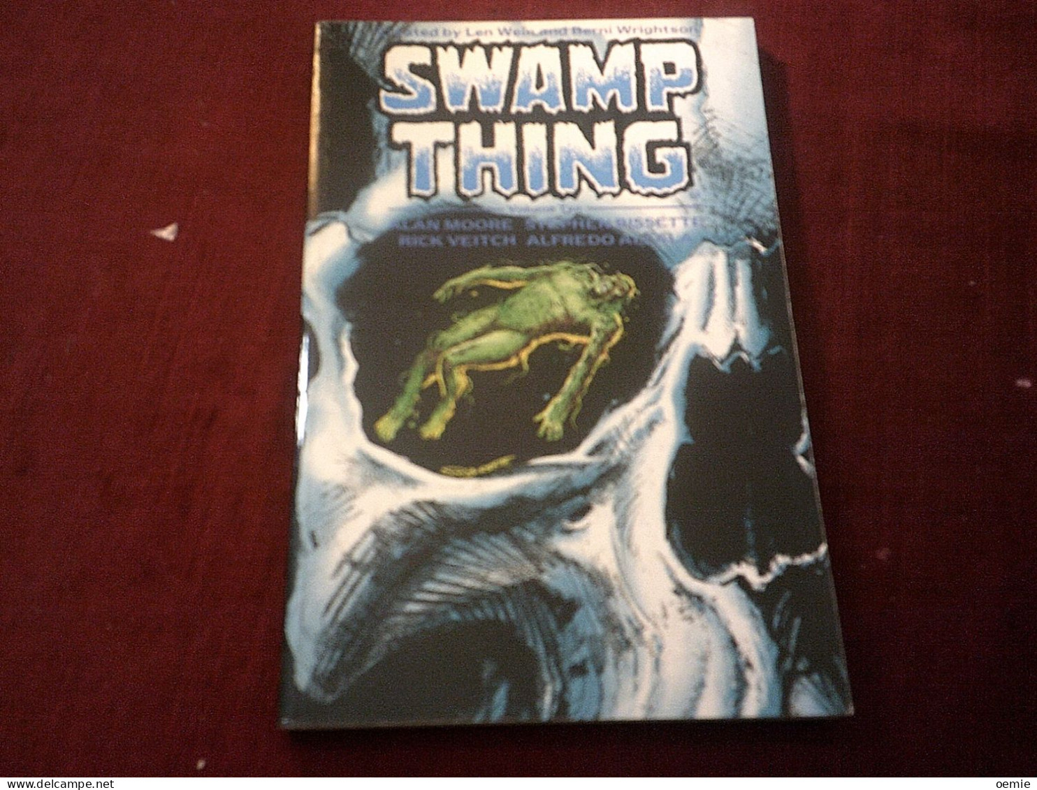 SWAMP THING  VOLUME TEN - DC