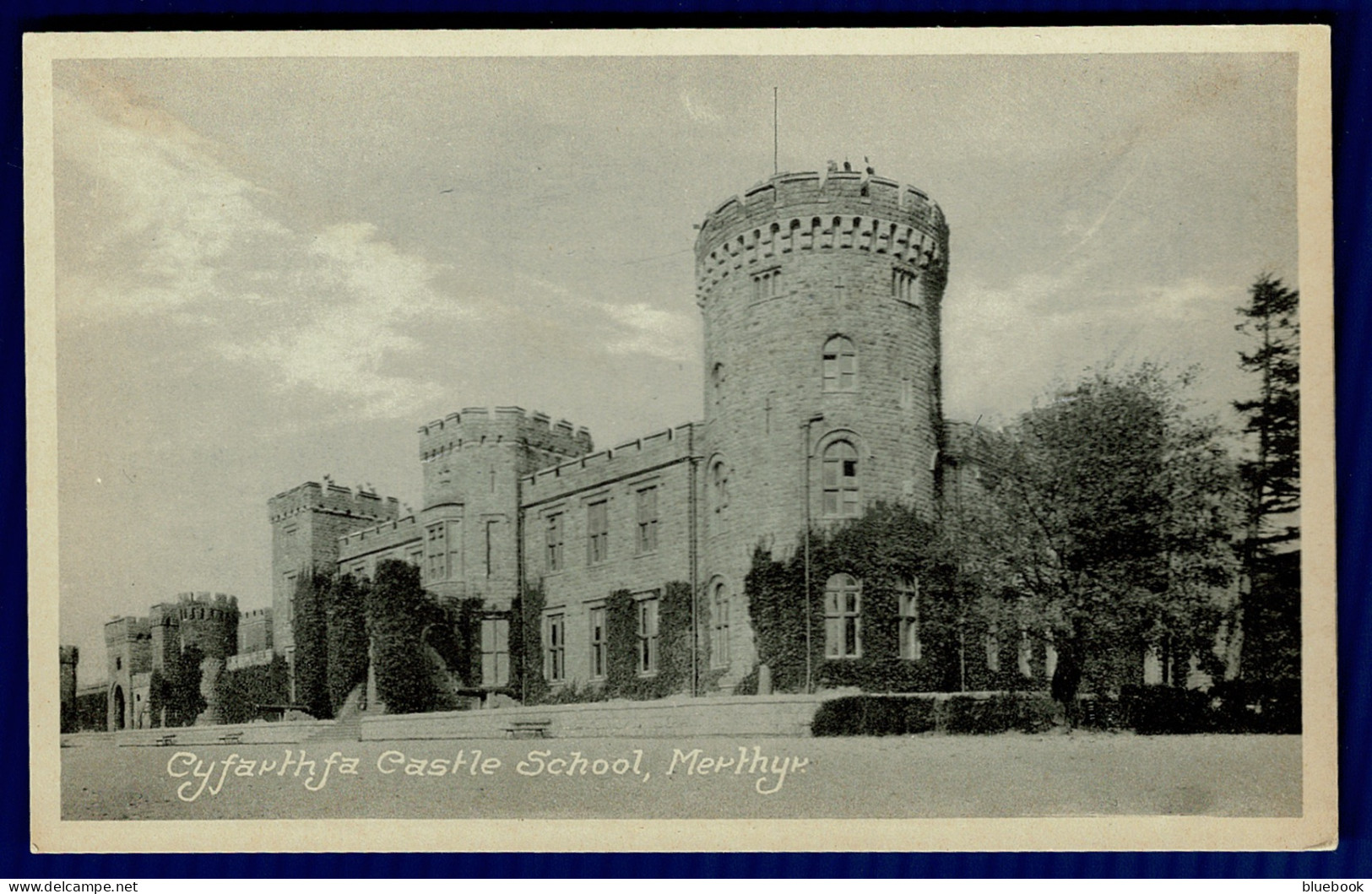 Ref 1603 - Early Postcard - Cyfartha Castle School MerthyrTydfil - Glamorgan Wales (2) - Glamorgan