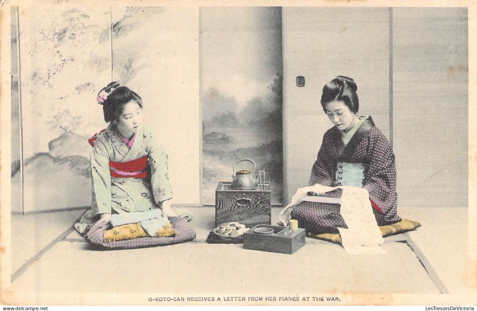 CHINE - O Koto San - Receives A Letter From Her Fiance At The War - Carte Postale Ancienne - China