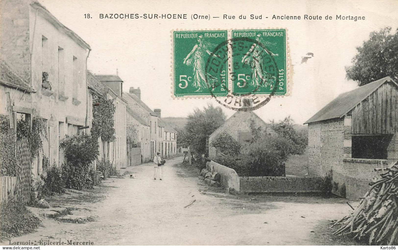 Bazoches Sur Hoëne * Rue Du Sud , Ancienne Route De Mortagne * Villageois - Bazoches Sur Höne