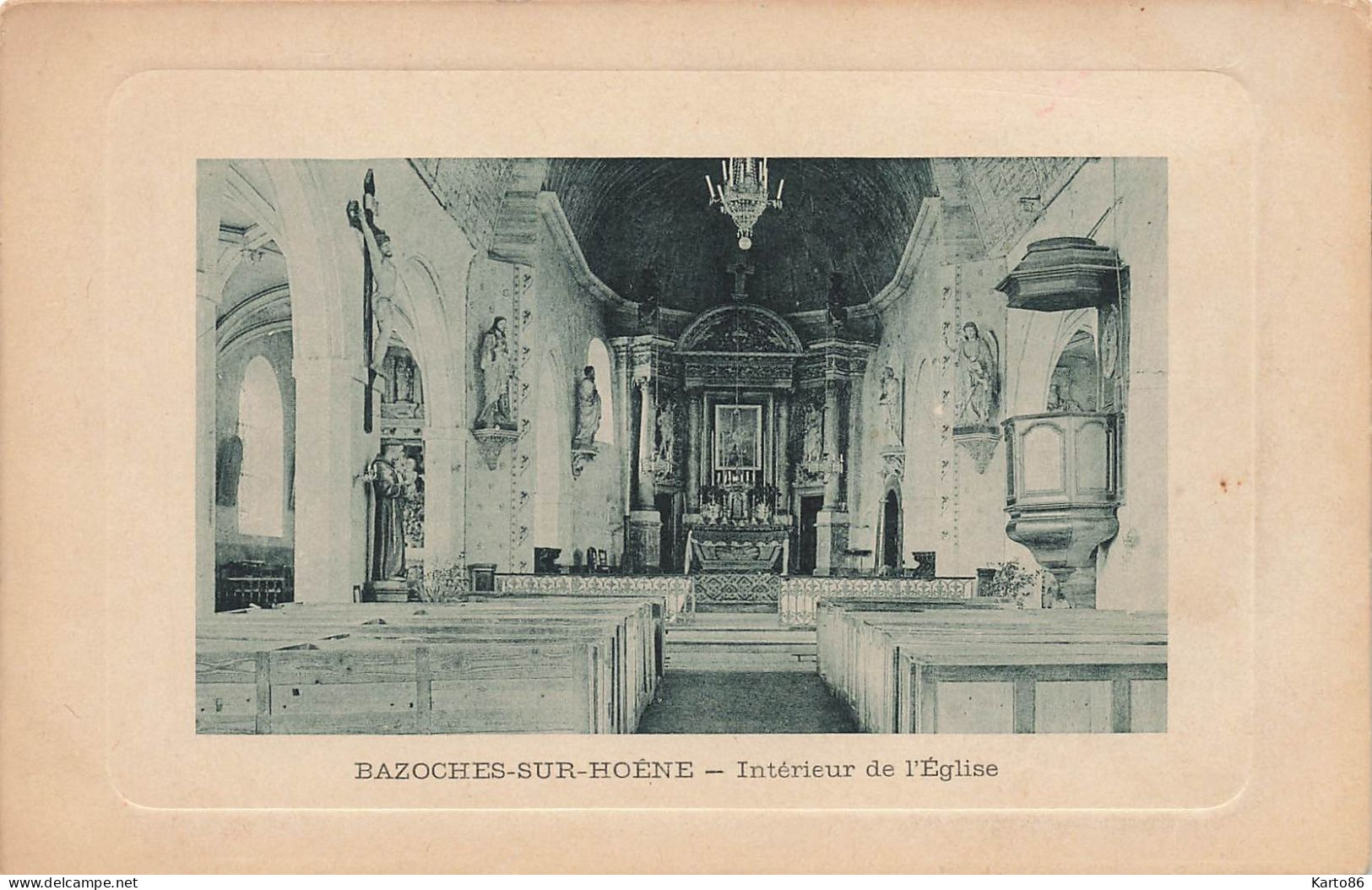 Bazoches Sur Hoëne * Intérieur De L'église Du Village - Bazoches Sur Höne