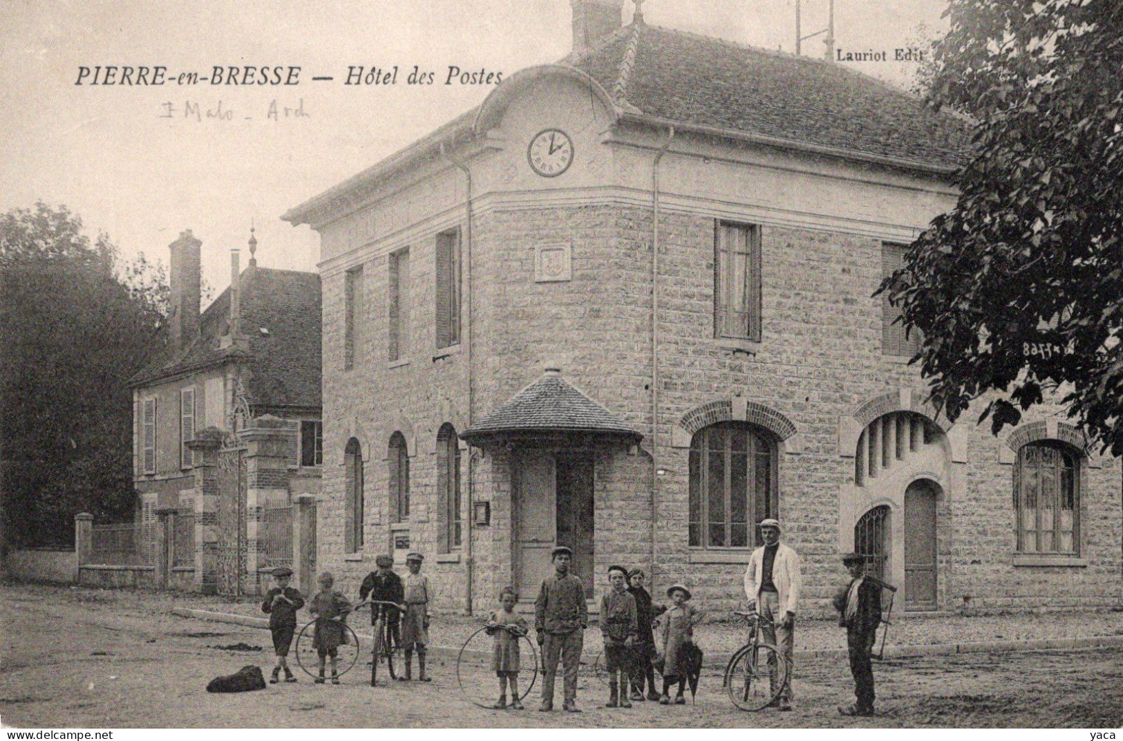 Pierre De Bresse  Hôtel Des Postes -   Enfants Cerceau - Poste & Facteurs