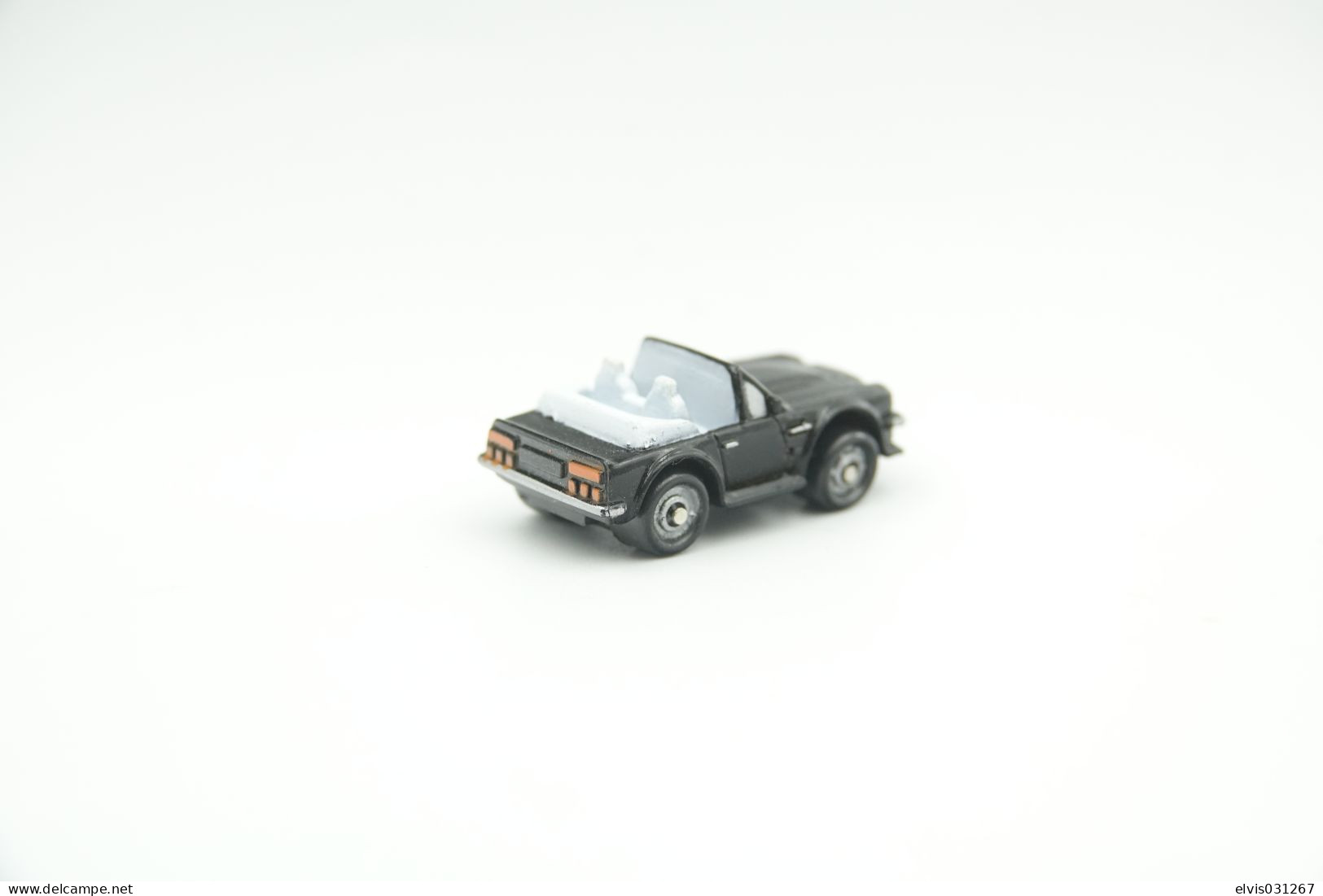 Vintage Funrise Micro Machines Austin Martin V8 Volante - 1989 - VGC ( Mini Toy Cars ) - Matchbox