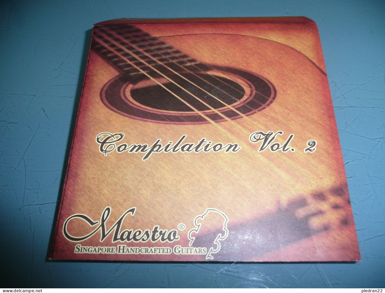 MAESTRO SINGAPORE HANDCRAFTED GUITARS ARTISTES SHOWCASE 2009 CD COMPILATION VOL. 2 - Compilaties