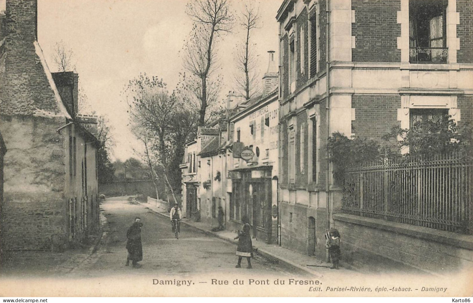 Damigny * Rue Du Pont Du Fresnes * Débit De Tabac Tabacs TABAC * Villageois - Damigny