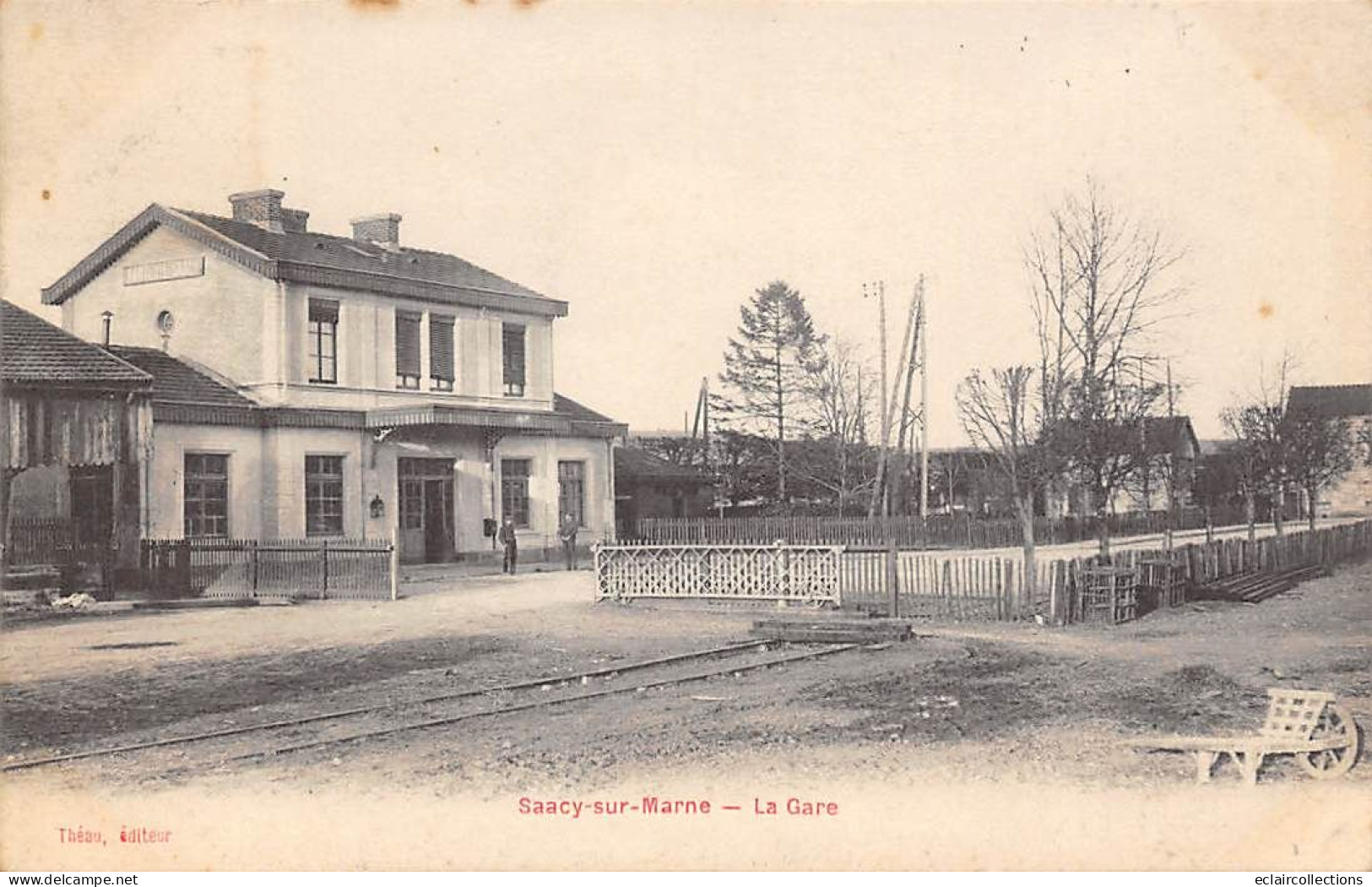 Saâcy Sur Marne            77         Extérieur De La Gare                       (voir Scan) - Autres & Non Classés