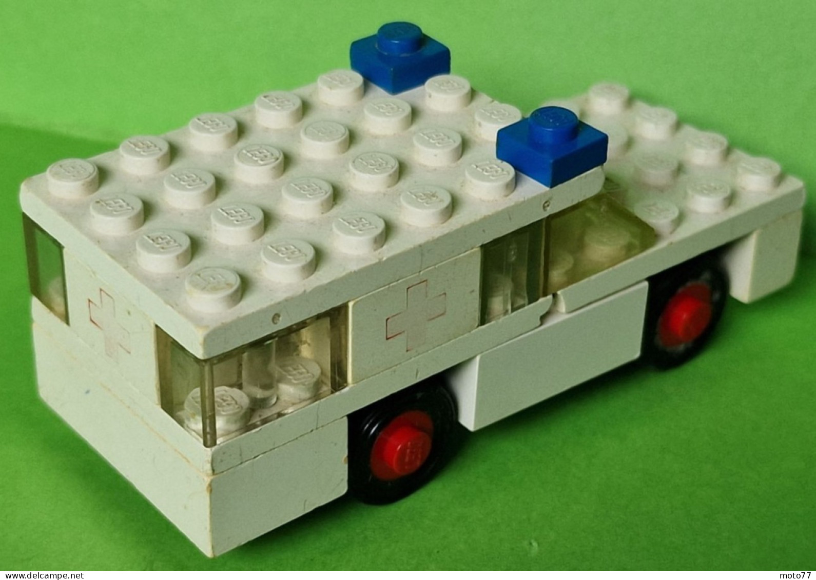 Lot Ancien Jeux De Construction LEGO 600 - VOITURE AMBULANCE (premier Lego Moderne) - Document De Montage - Vers 1970 - Lego System