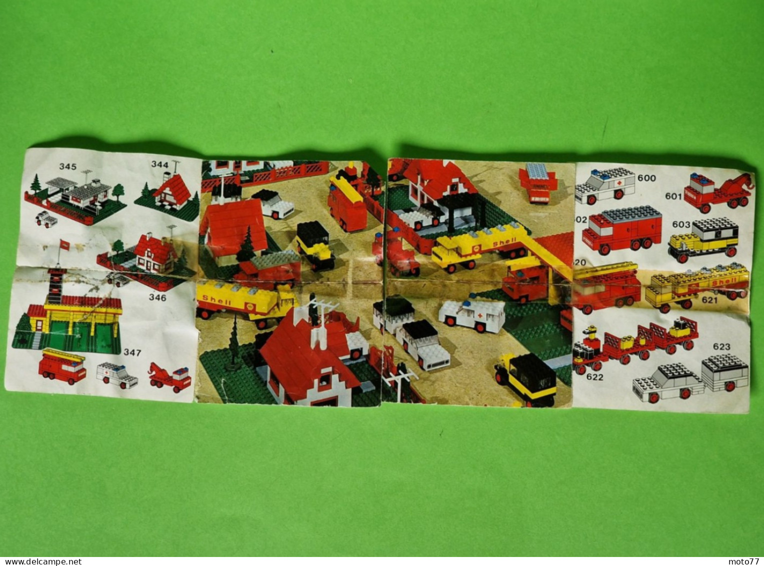 Lot ancien jeux de Construction LEGO 600 - VOITURE AMBULANCE (premier Lego moderne) - Document de montage - vers 1970