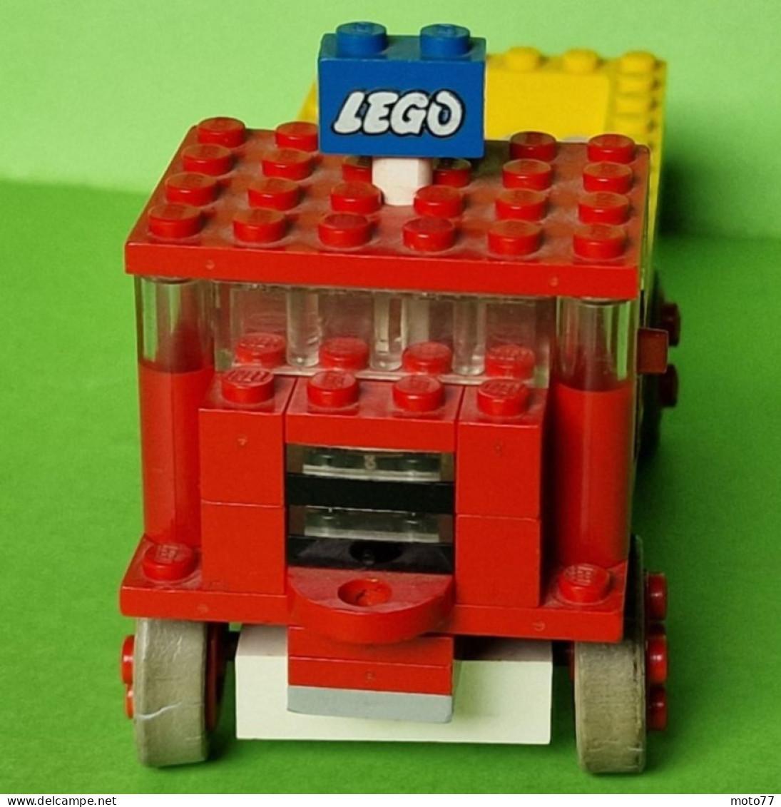 Lot ancien jeux de Construction LEGO 331 - CAMION BENNE de CHANTIER - Document de montage et boite - vers 1970