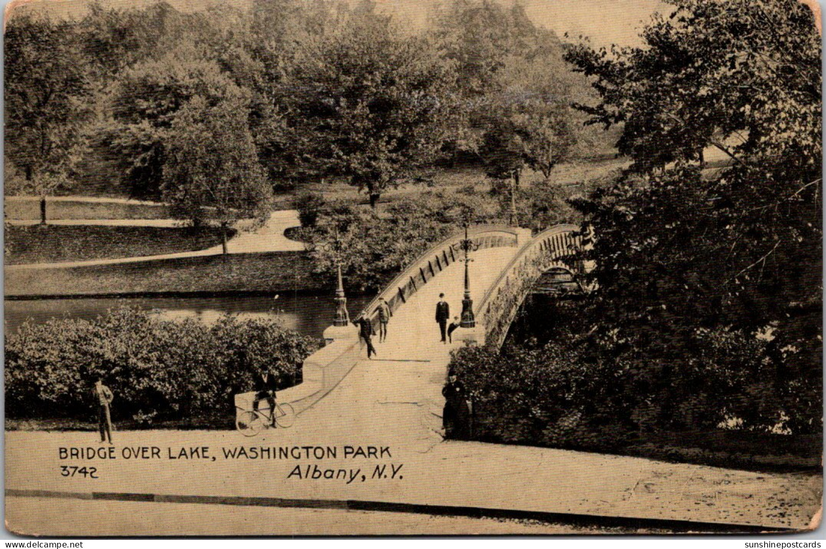 New York Albany Washington Park Bridge Over Lake - Albany