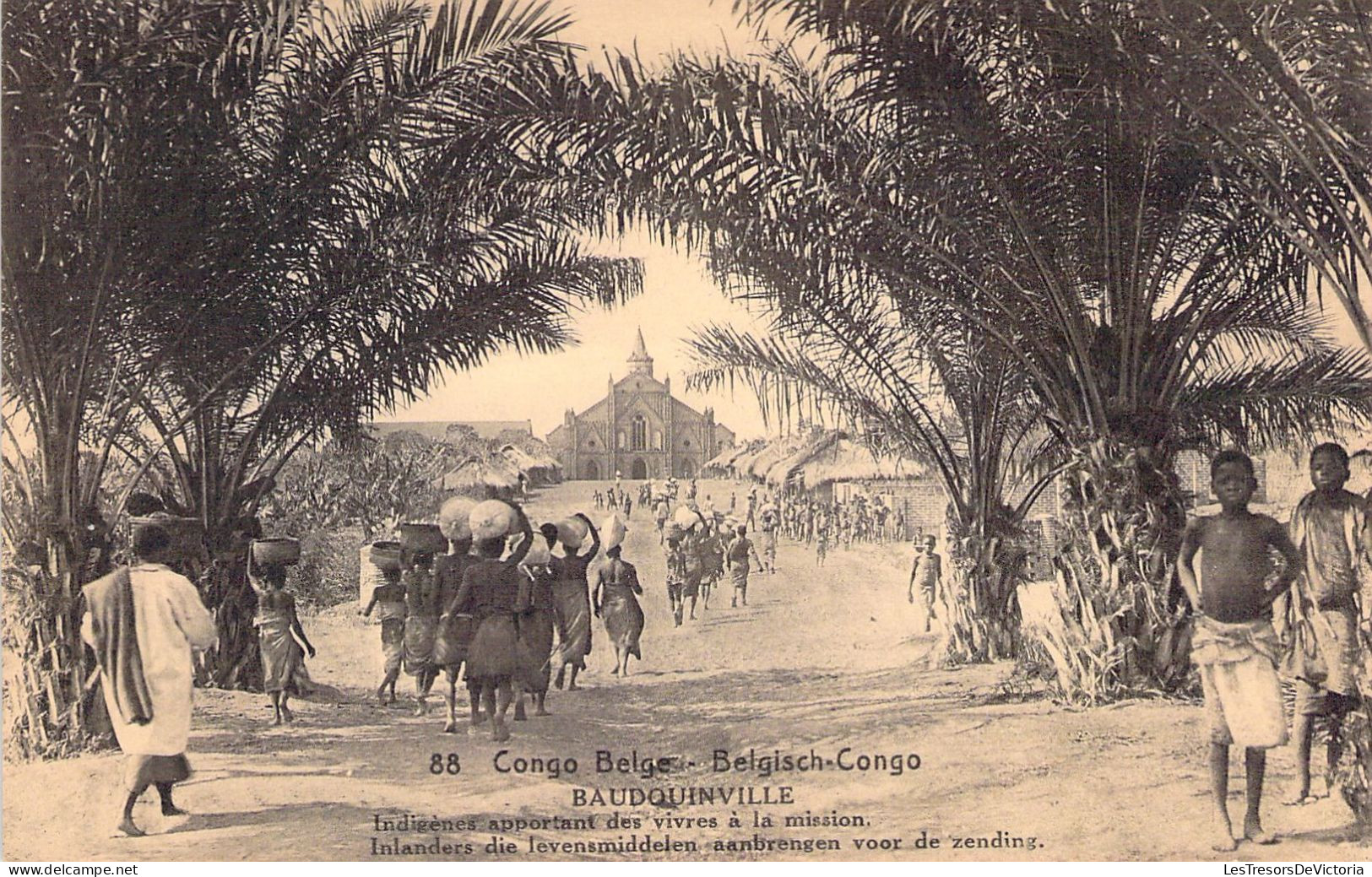 CONGO BELGE - BAUDOUINVILLE - Indigènes Apportant Des Vivres à La Mission - Carte Postale Ancienne - Belgian Congo