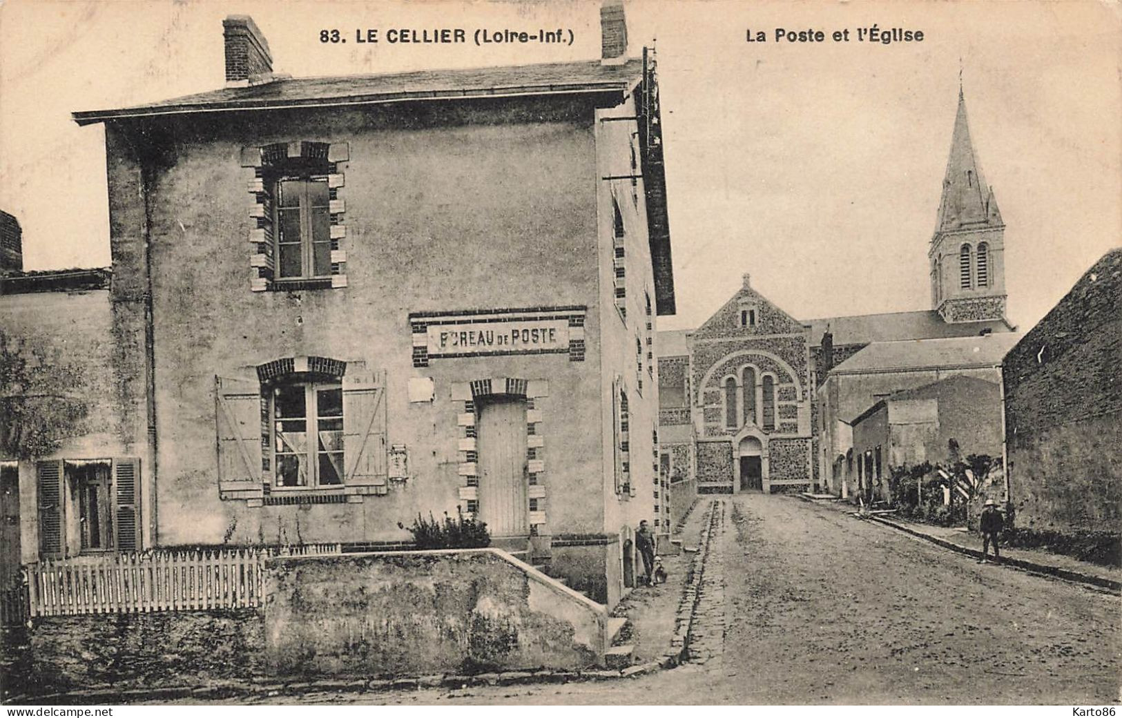 Le Cellier * Rue Du Village * La Poste Et L'église * Bureau De Poste Ptt - Le Cellier