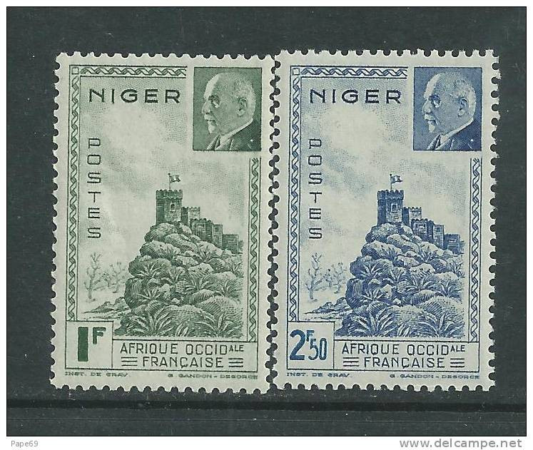 Niger N° 93 / 94 X Forteresse De Zinder Et Mal Pétain Les 2  Valeurs Trace De Charnière Sinon TB - Other & Unclassified