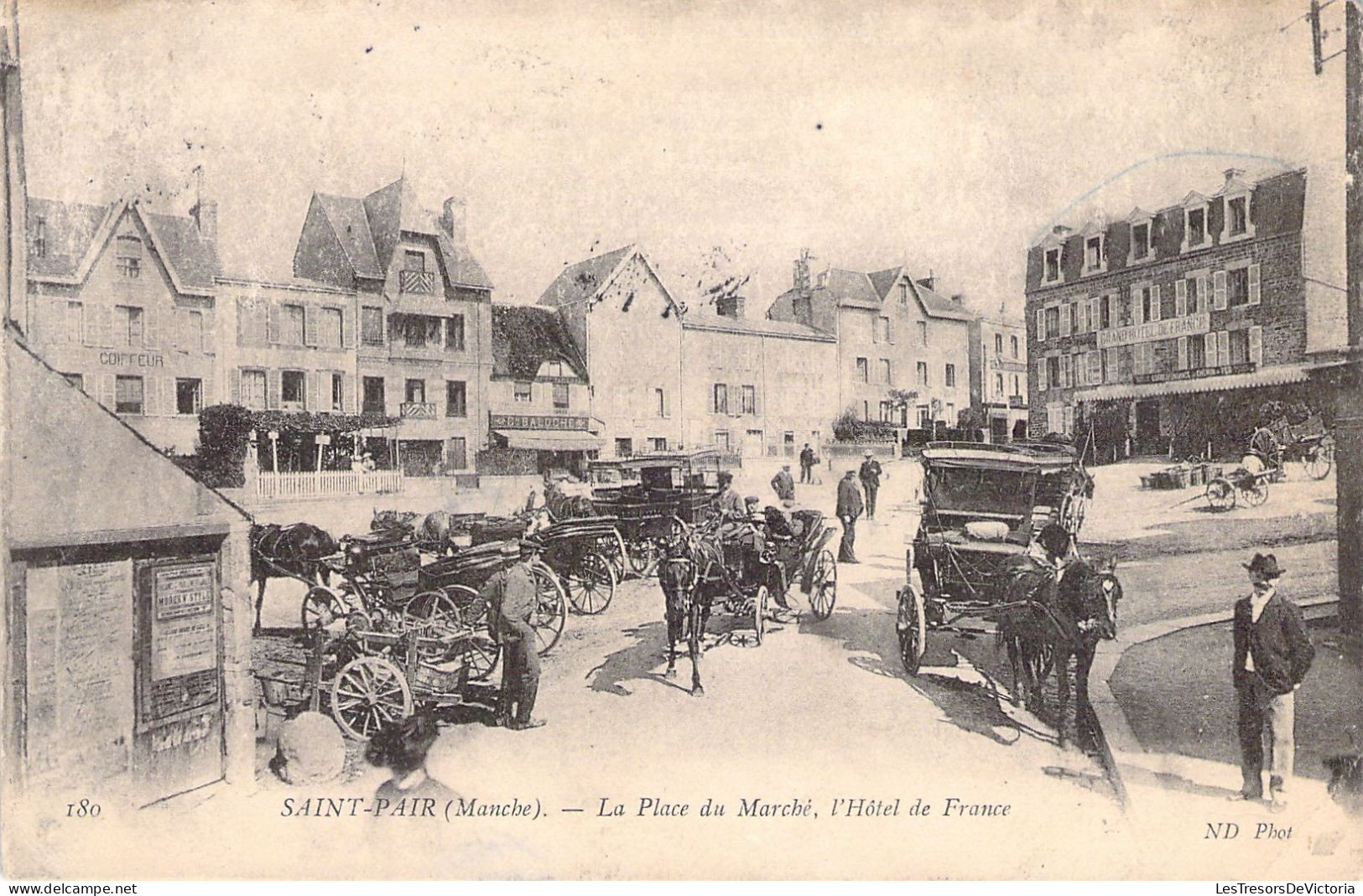 FRANCE - 50 - SAINT PAIR - La Place Du Marché L'Hôtel De France - Carte Postale Ancienne - Saint Pair Sur Mer