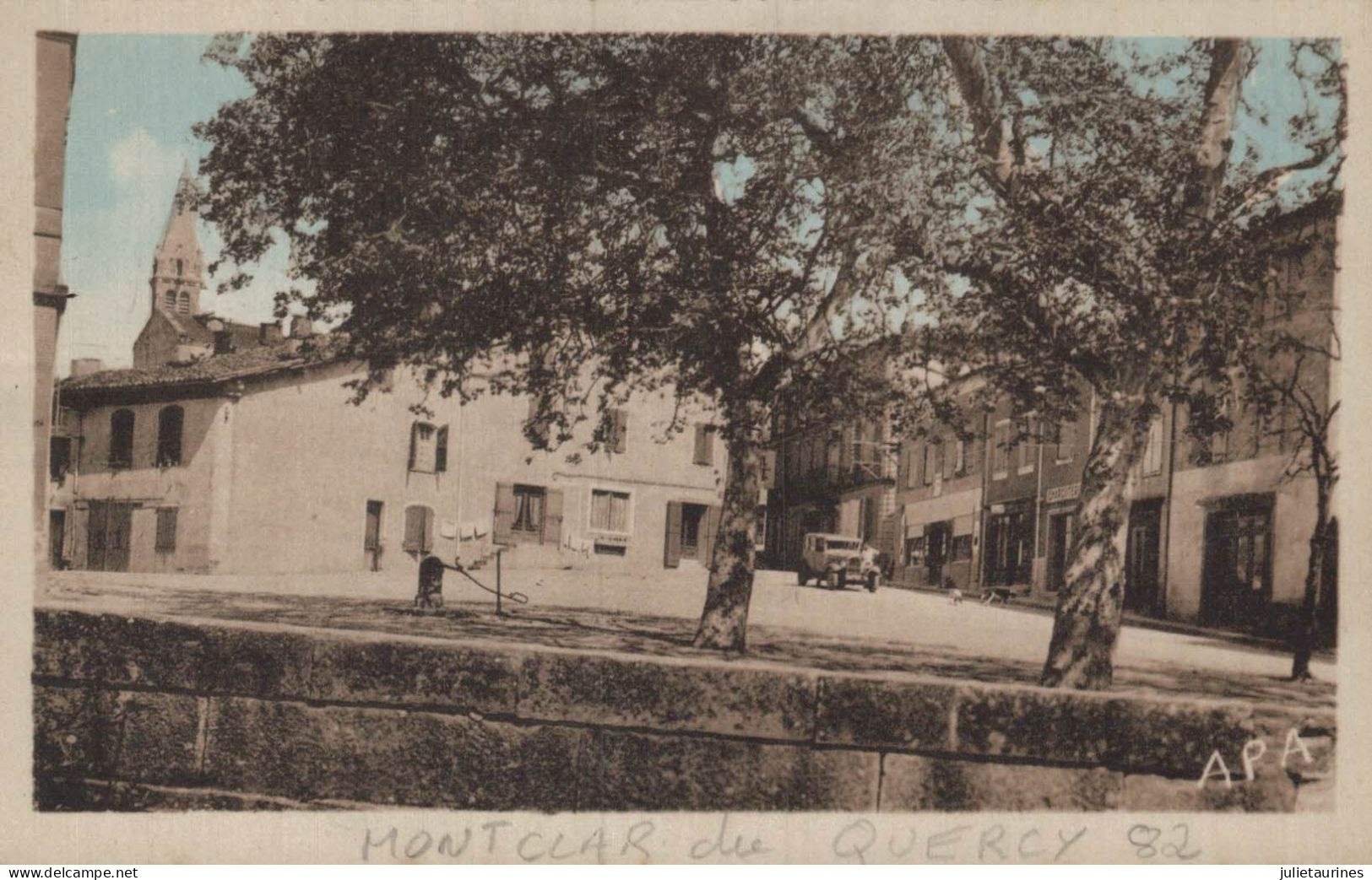 82 MONCLAR DE QUERCY PLACE DE LA MAIRIE ET CLOCHER CPA BON ETAT - Montclar De Quercy