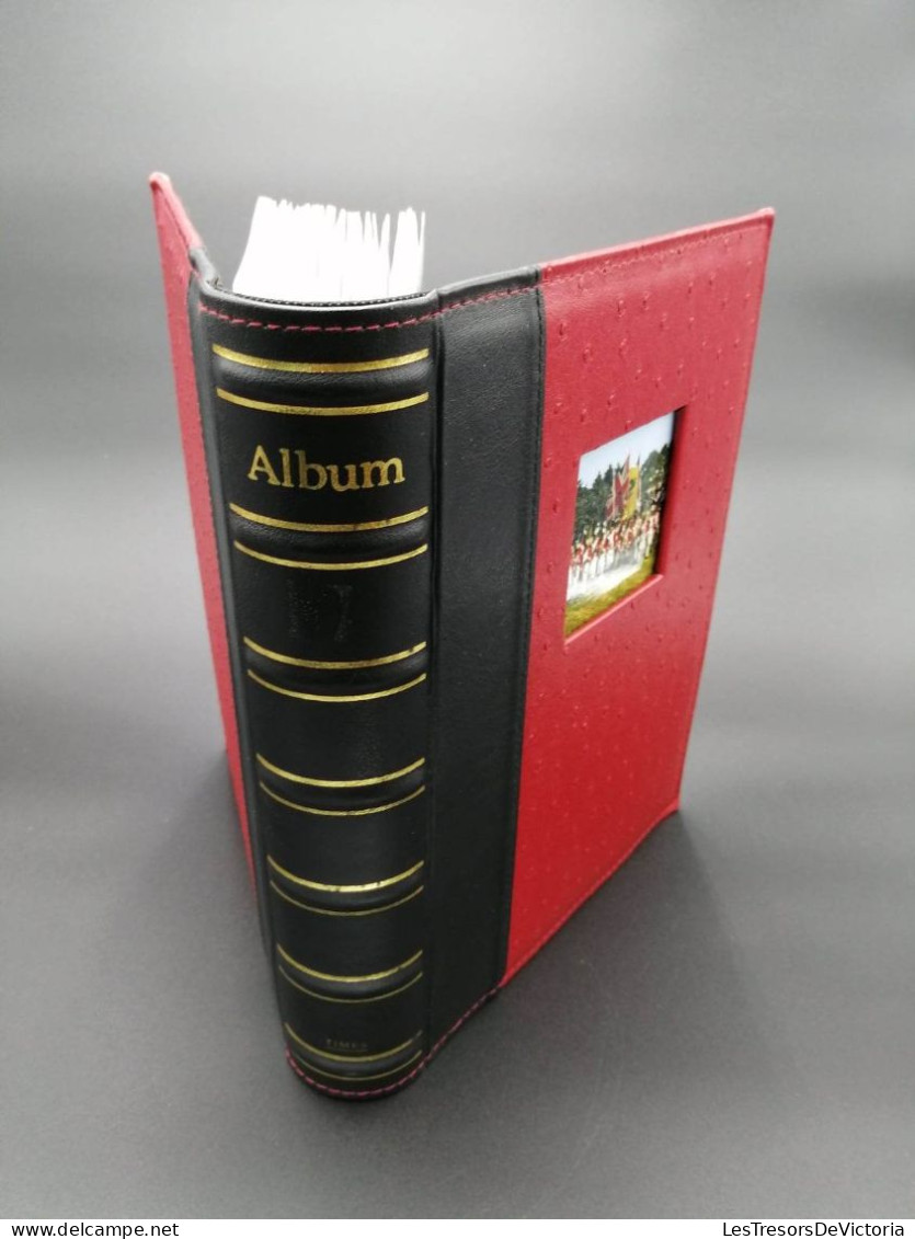 Matériel Cartophile - Album Pour Cartes Postales - Dim.: 31/23/7 Cm - 50 Feuilets De 4 Pochettes - Albums, Binders & Pages