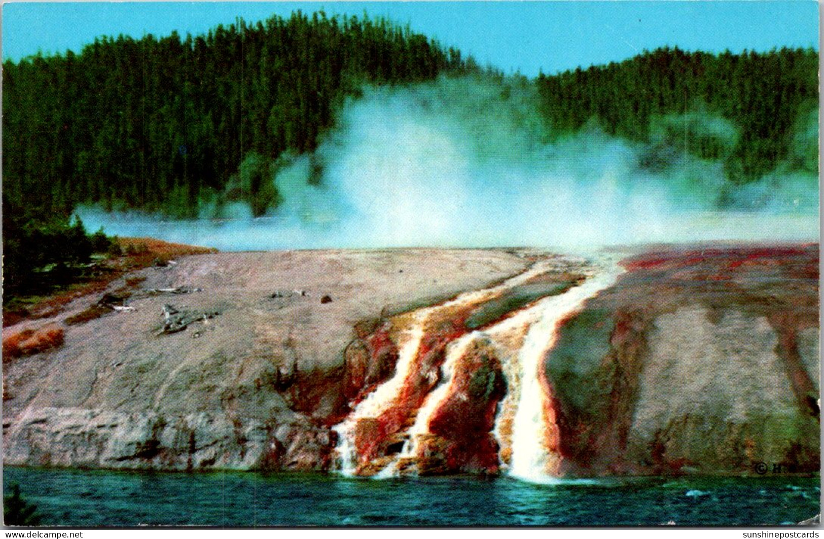 Yellowstone National Park Excelsior Geyser Crater Overflow Midway Geyser Basin - Parques Nacionales USA