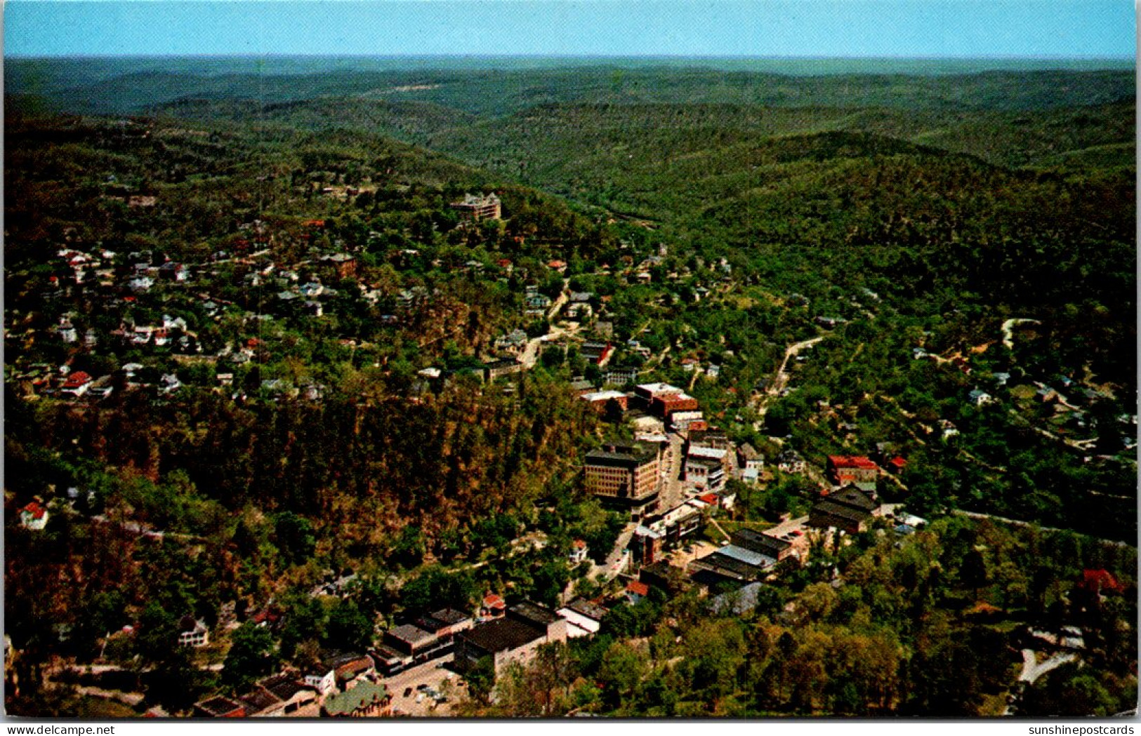 Arkansas Eureka Springs Aerial View In The Spring - Altri & Non Classificati