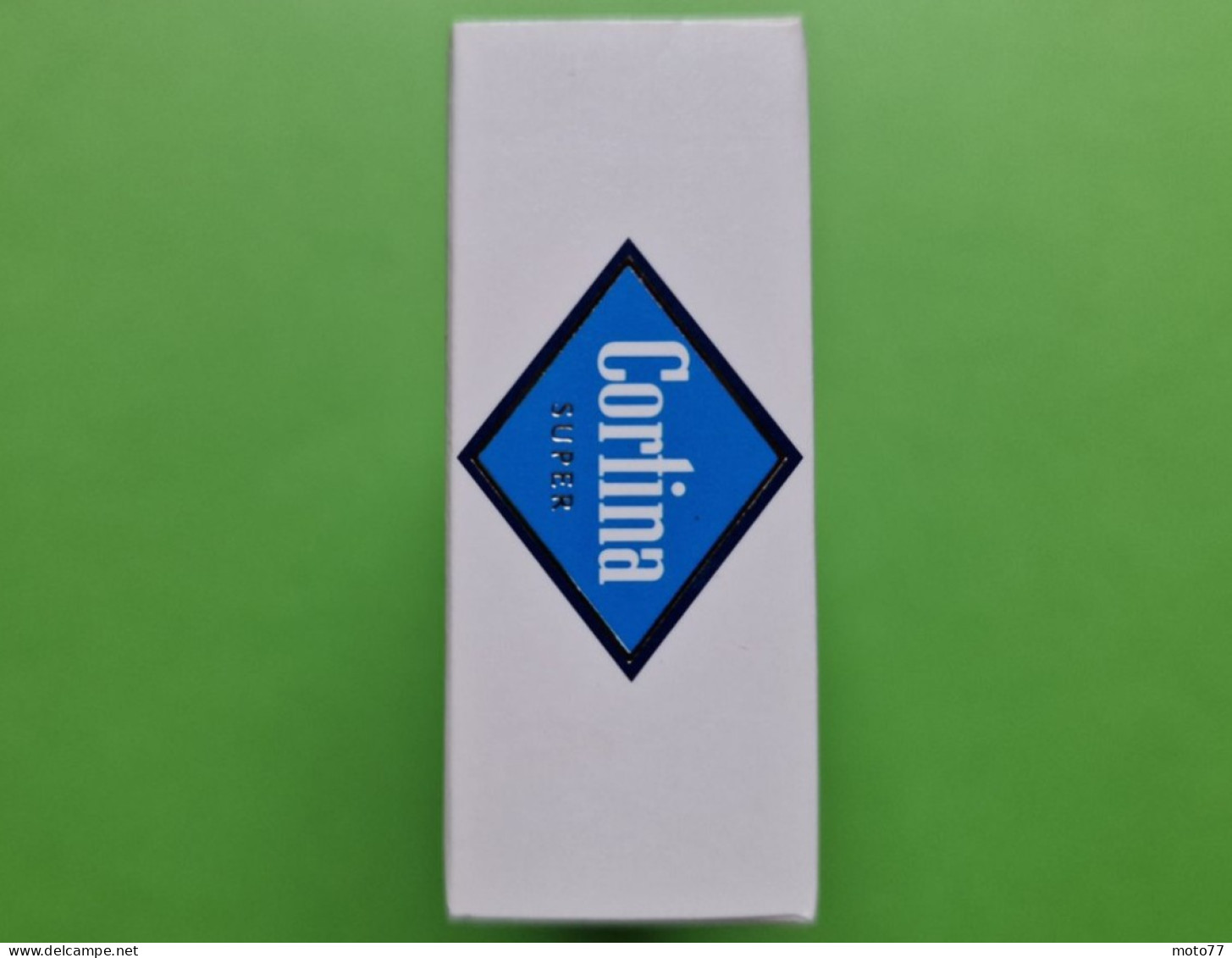 Ancien PAQUET De CIGARETTES Vide - CORLINA - Vers 1980 - Sigarettenkokers (leeg)