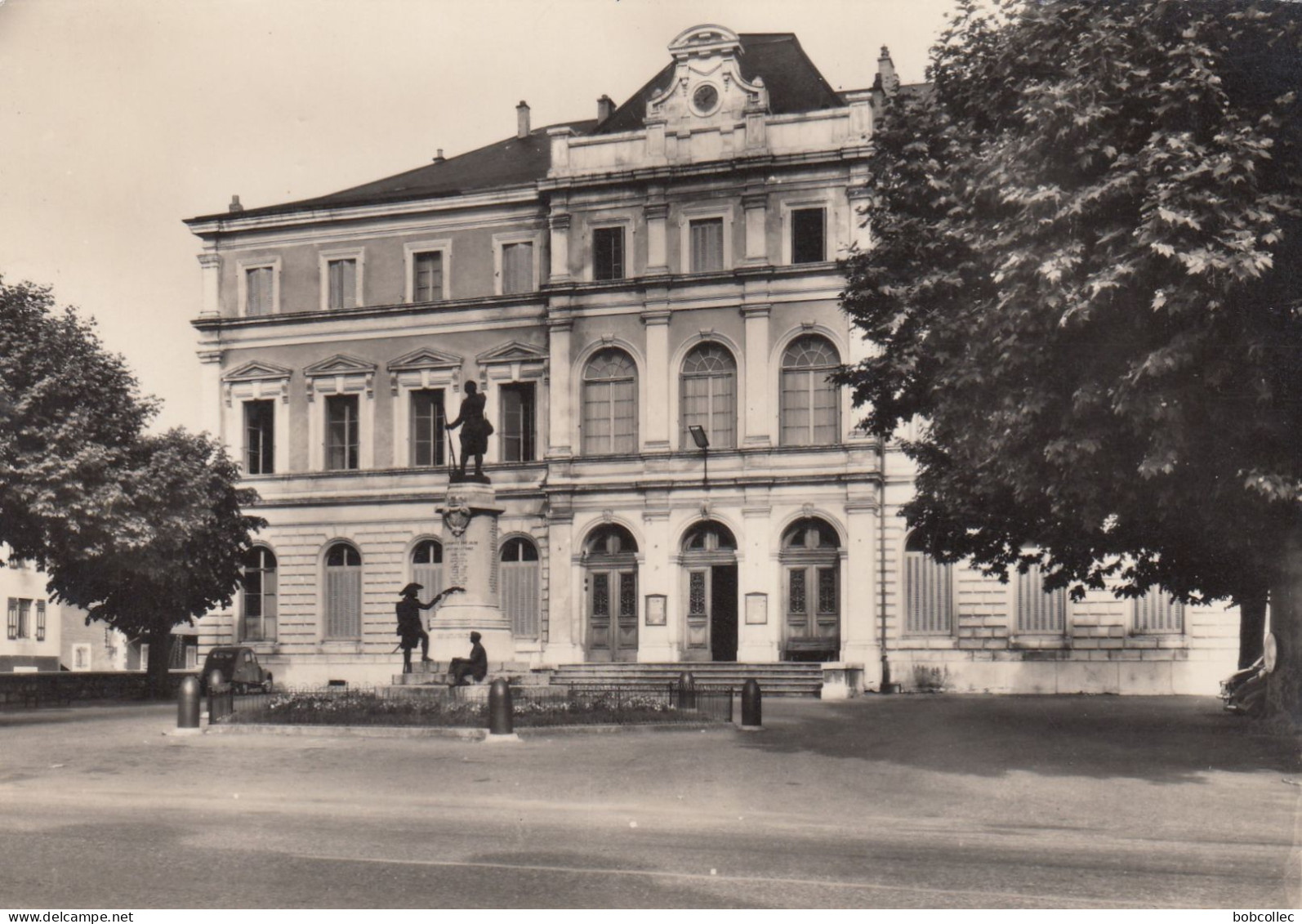 SAINT-JULIEN-en-GENEVOIS (Haute-Savoie): L'Hôtel De Ville - Saint-Julien-en-Genevois