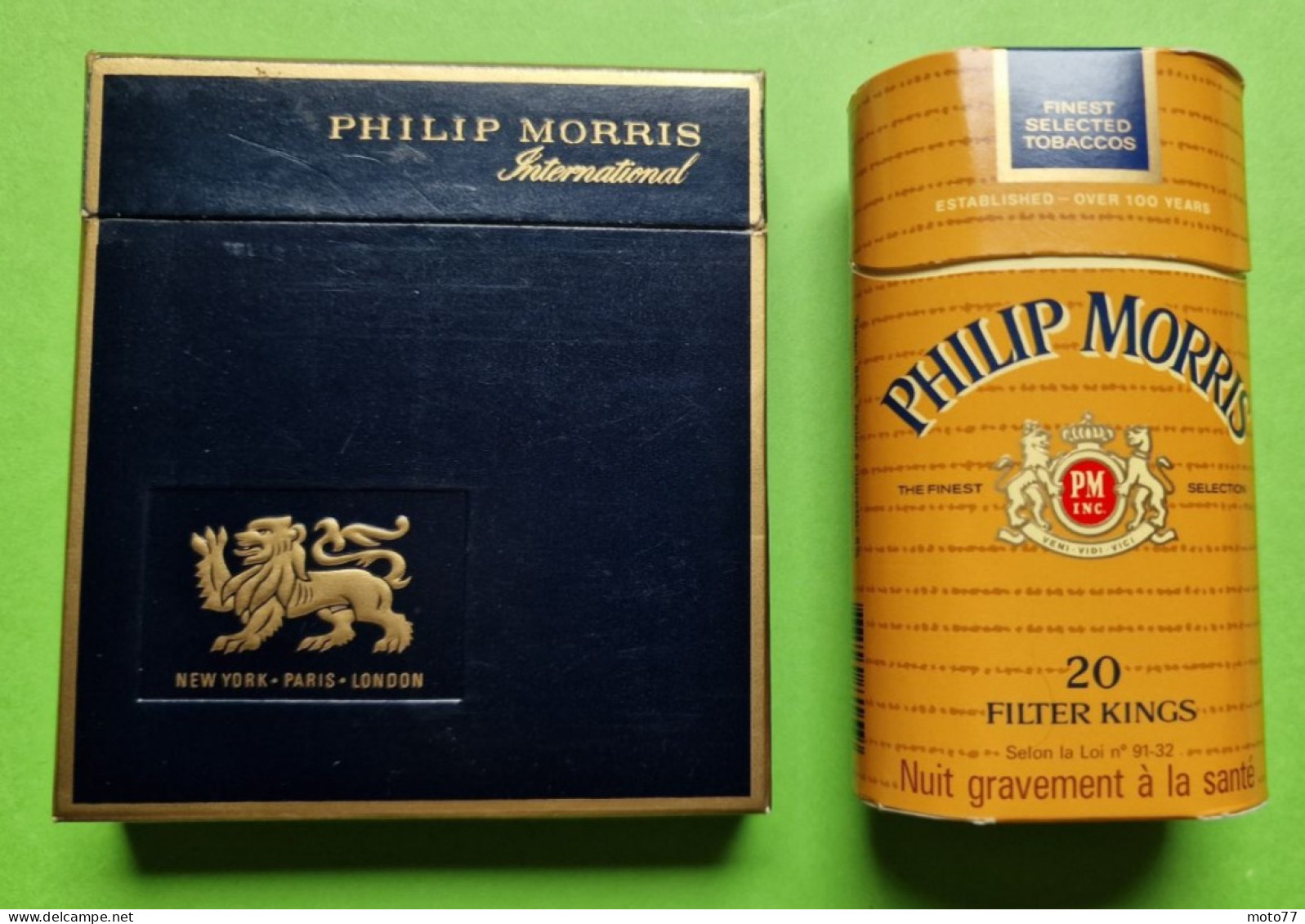 Lot 2 Anciens PAQUETS De CIGARETTES Vide - PHILIP MORRIS - Vers 1980 - Etuis à Cigarettes Vides