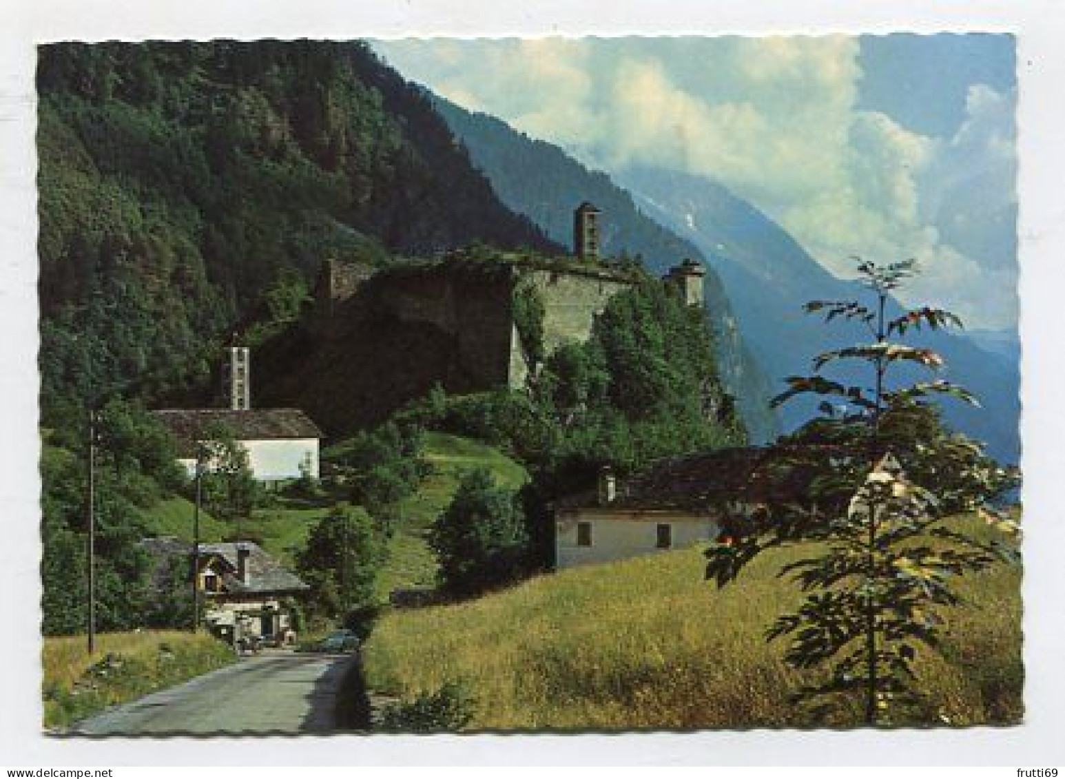 AK 124376 SWITZERLAND - Castello Di Mesocco - Valle Mesolcina - Mesocco