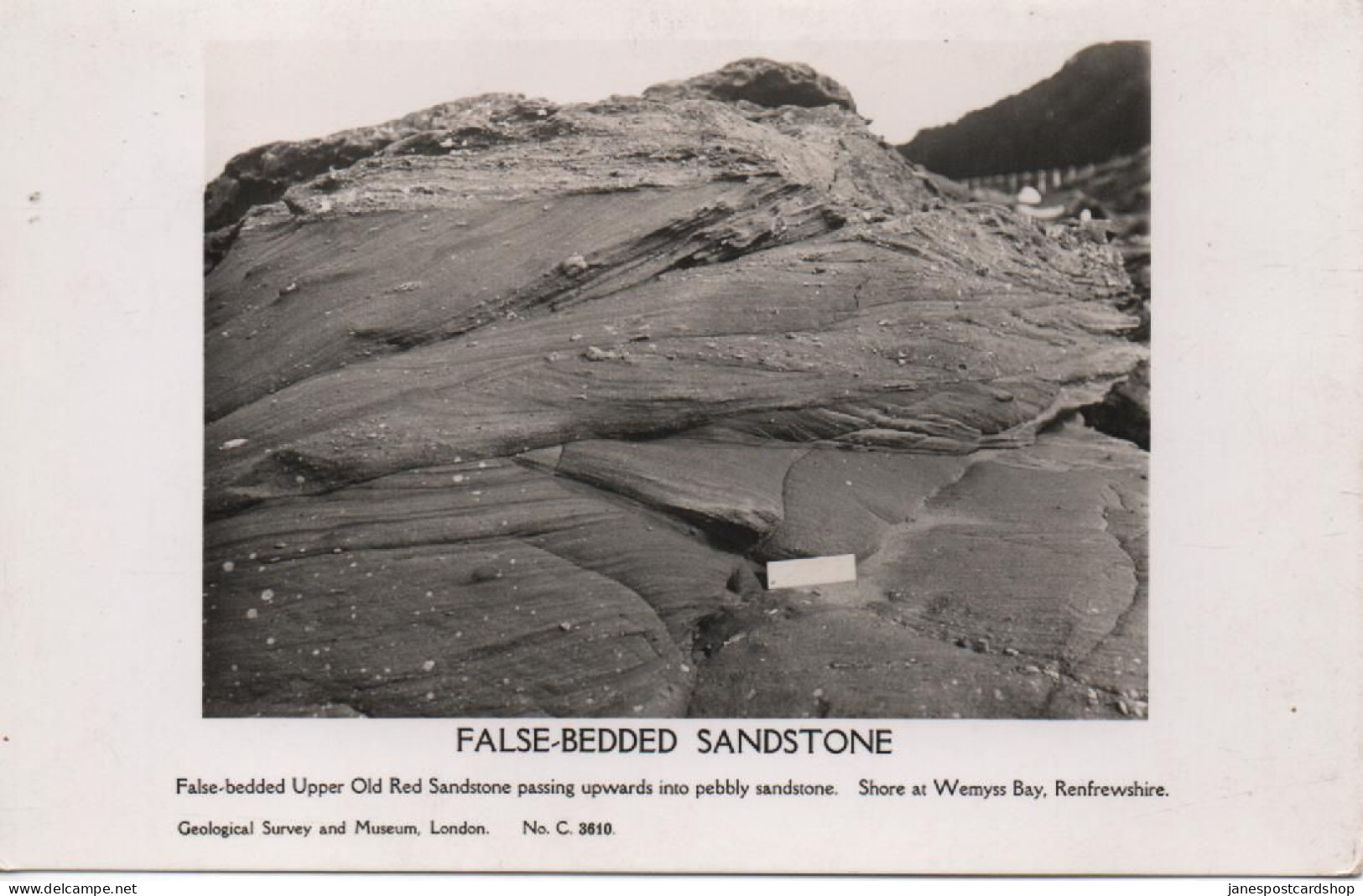 REAL PHOTO POSTCARD - FALSE-BEDDED SANDSTONE - WEMYSS BAY   - RENFREWSHIRE - SCOTLAND - Renfrewshire