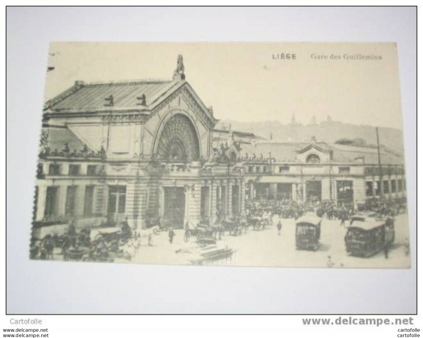 (229) -1- Carte Postale Sur Belgique Liége La Gare Des Guillemins  Carte Provenant D'un Carnet - Amay