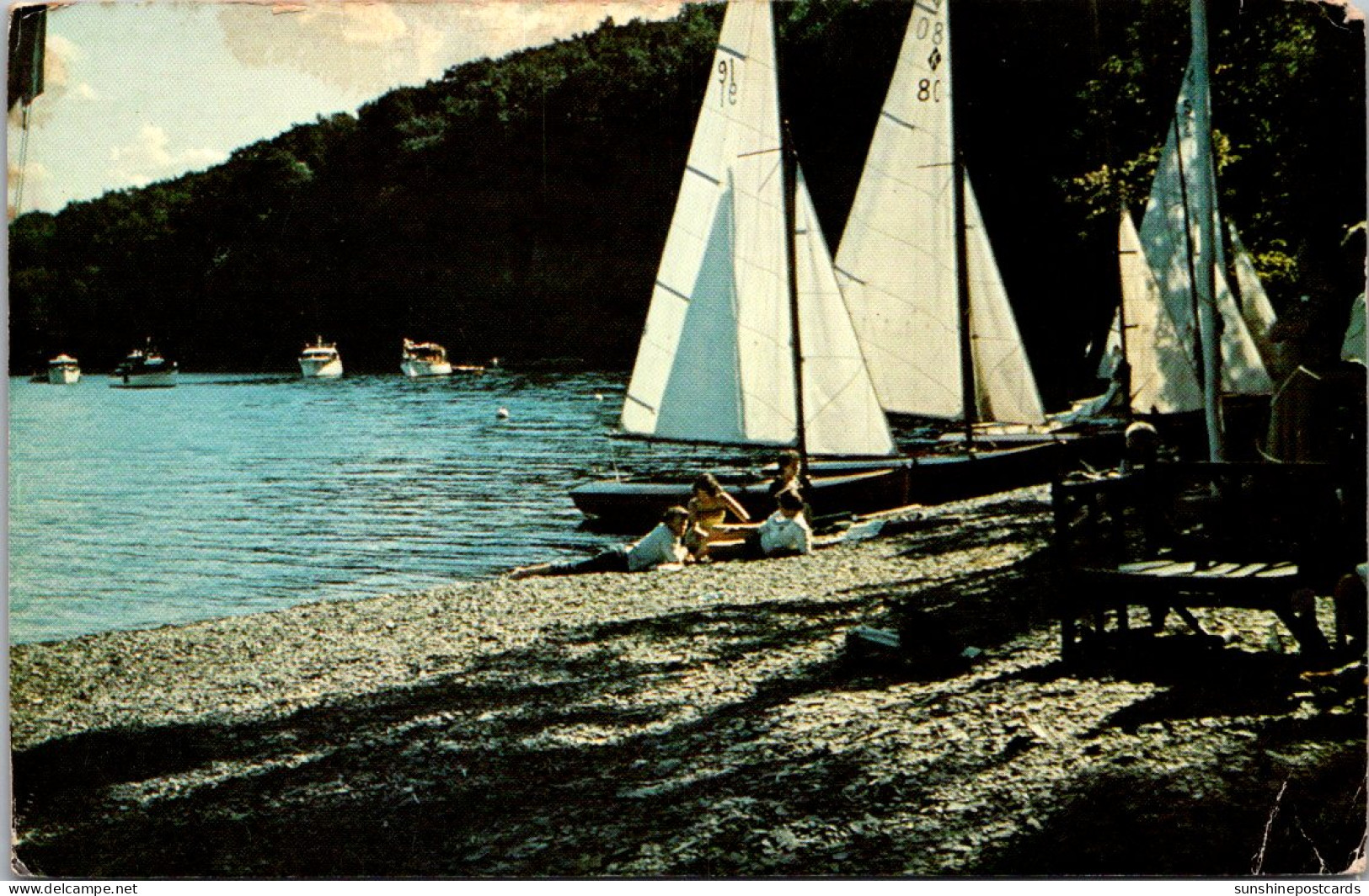 New York Seneca Lake Class "K" Sailboats Beached At Fir Tree Point Near Dundee - Adirondack