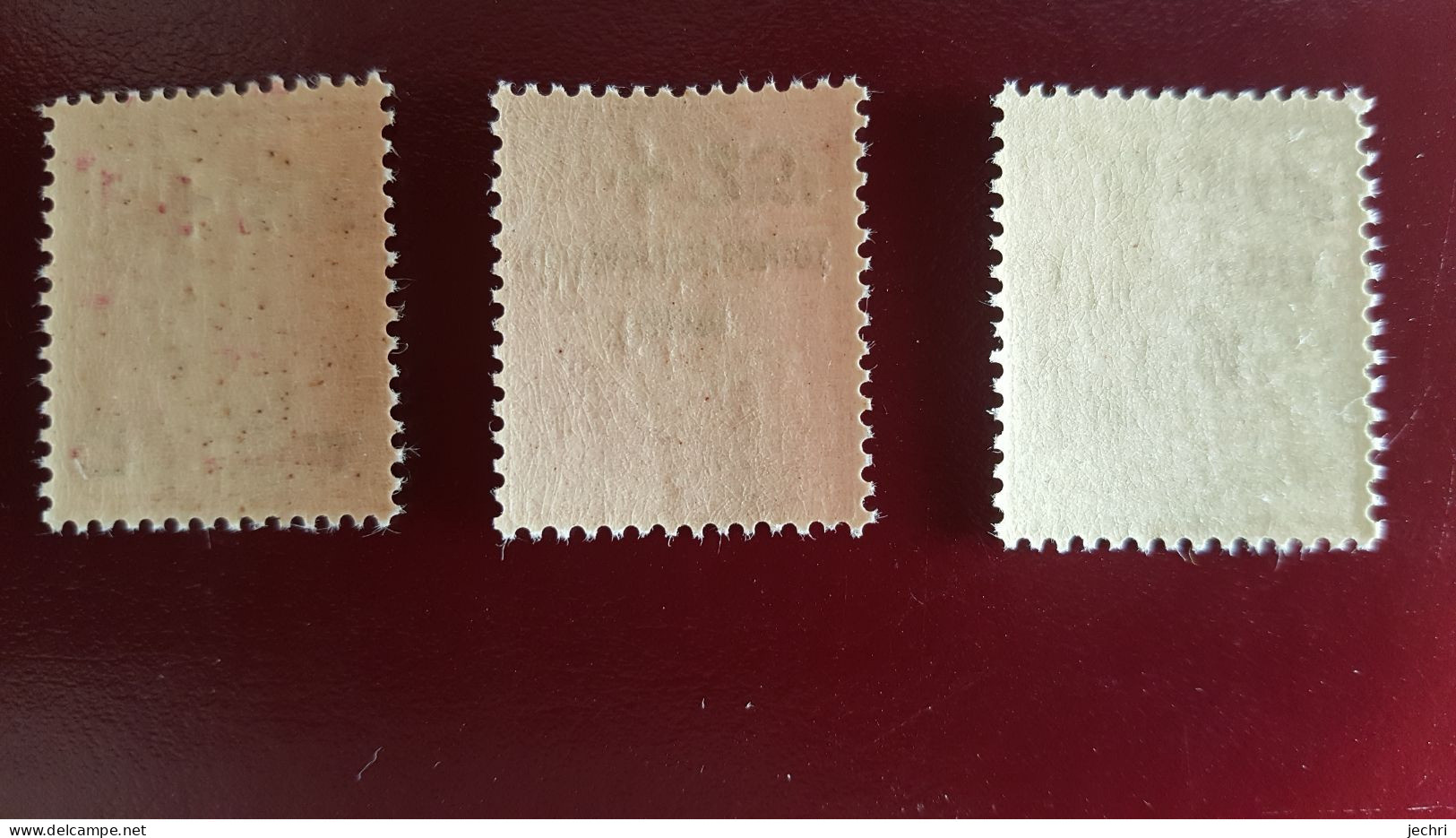 3 Timbres Yvert Et Tellier Numero  253/55 **    Caisse D'amortissement  , Cote 275 Euros - Neufs