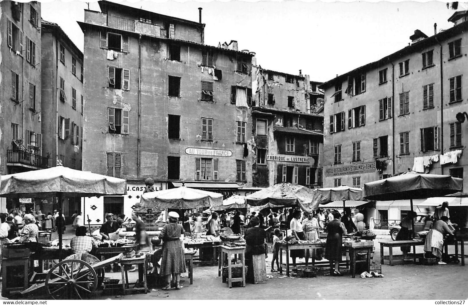 06-NICE- LE MARCHE AUX POISSONS DE LA PLACE SAINT-FRANCOIS - Mercati, Feste