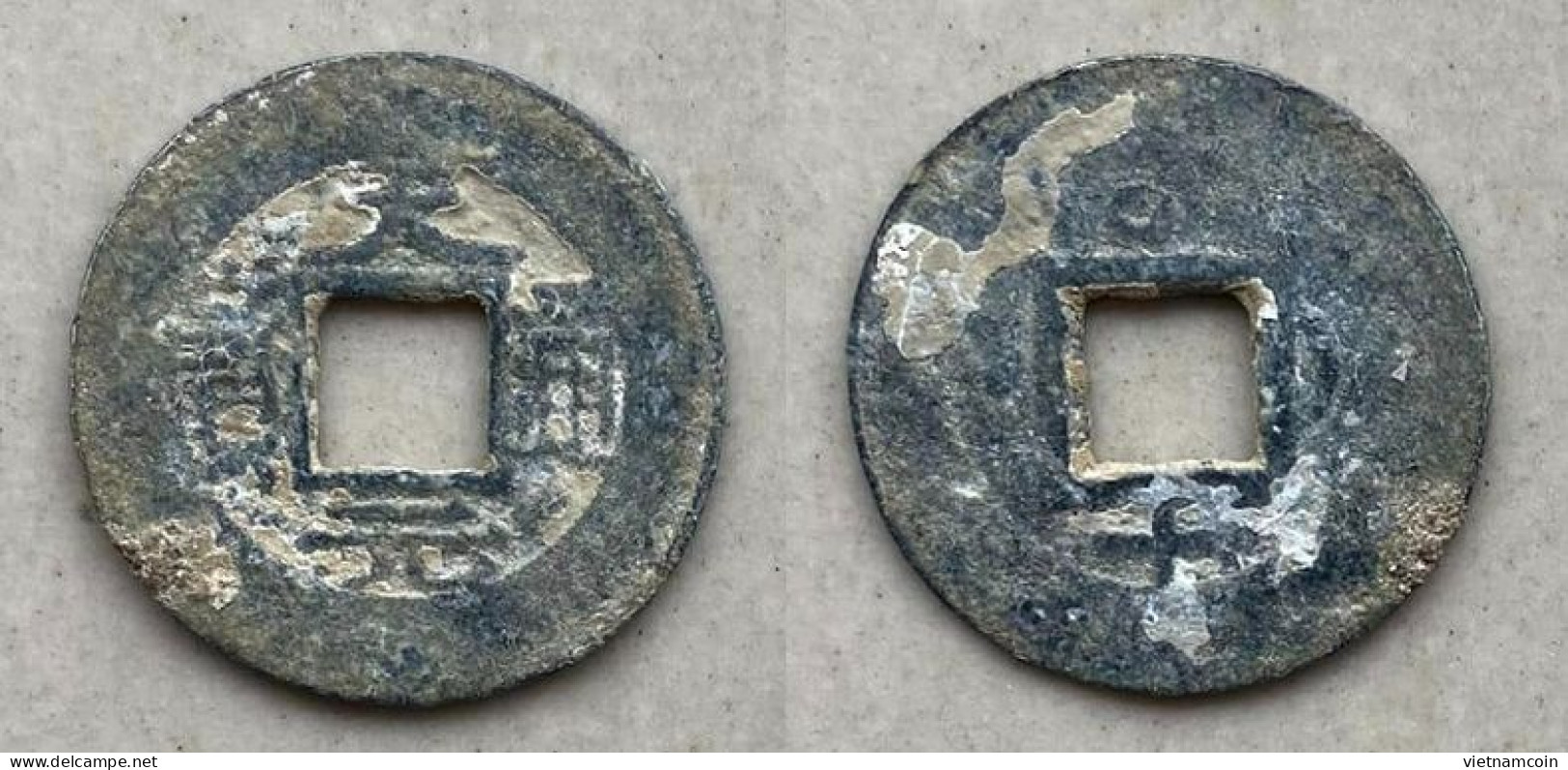 Ancient Annam Coin Rare  Thien Nguyen Thong Bao (zinc Coin) Reverse Four Characters THE NGUYEN LORDS (1558-1778) - Viêt-Nam