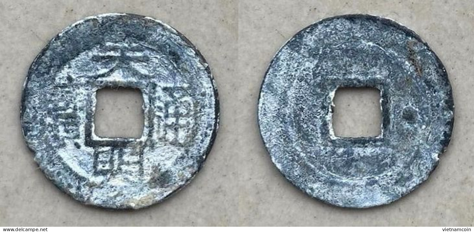 Ancient Annam Coin  Thien Minh Thong Bao (zinc Coin) THE NGUYEN LORDS (1558-1778) - Viêt-Nam