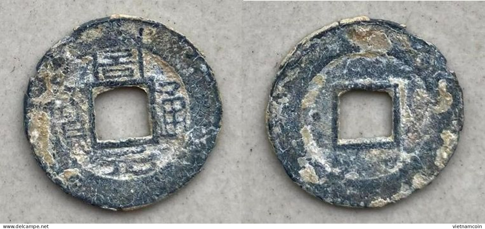 Ancient Annam Coin Chu Nguyen Thong Bao (zinc Coin) THE  NGUYEN LORDS (1558-1778) - Viêt-Nam